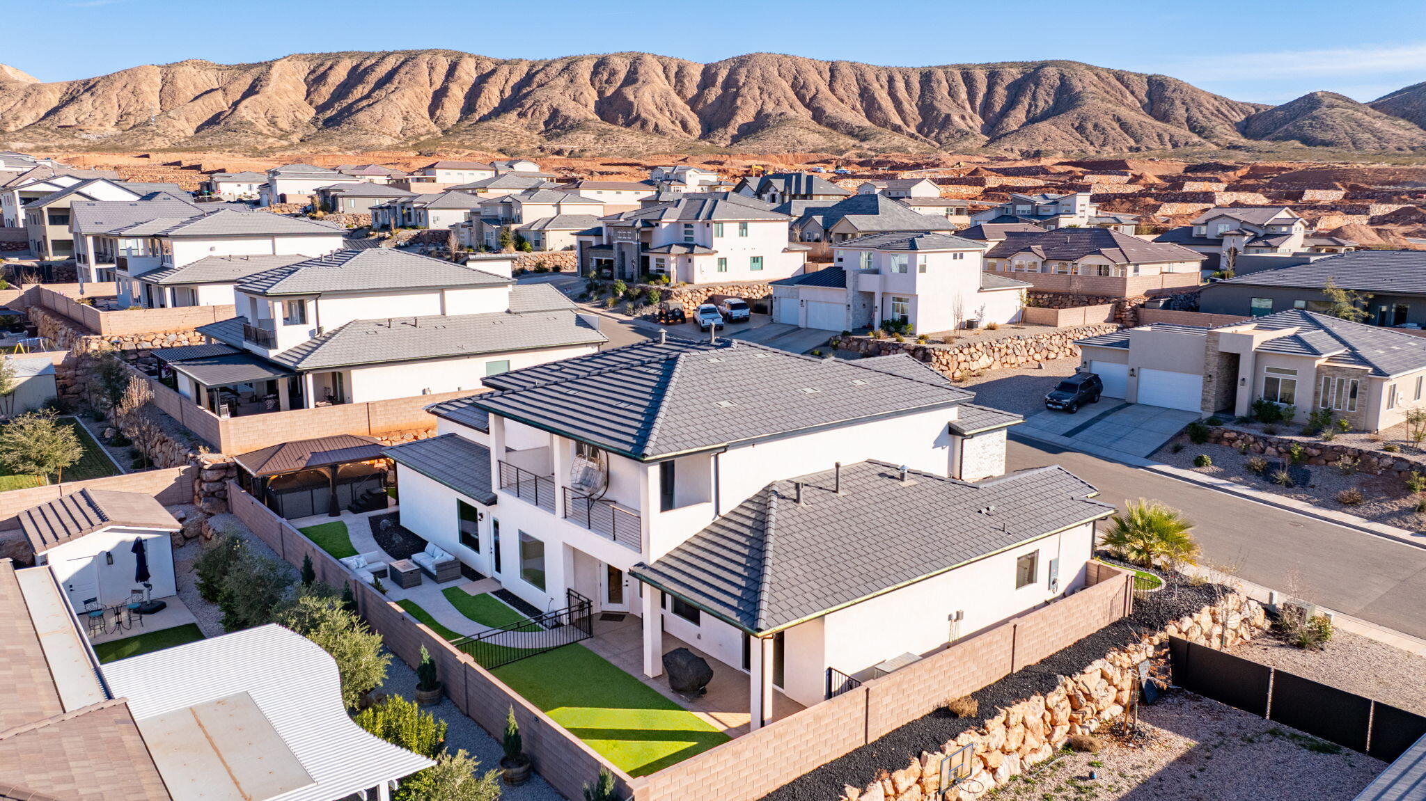 SHOOTING STAR - Residential