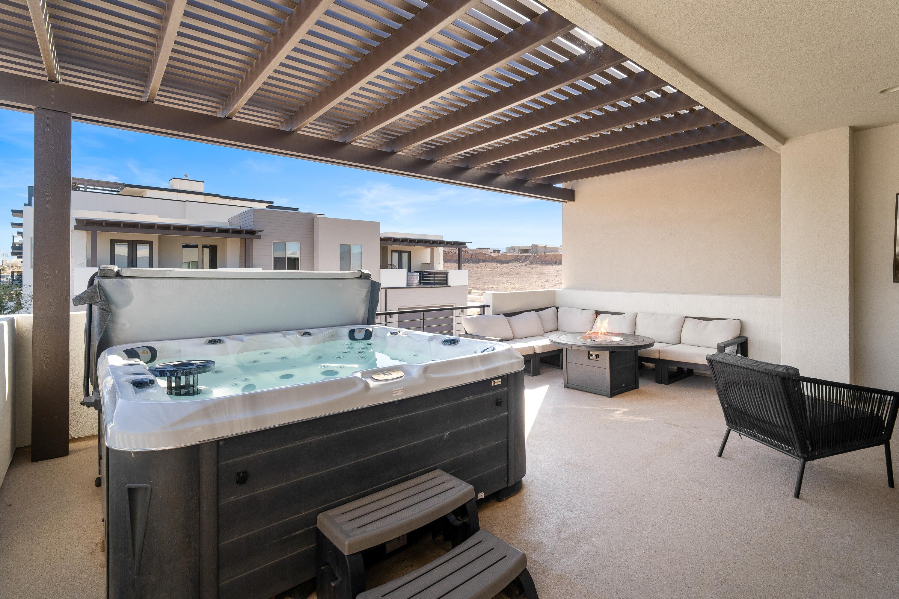 DESERT COLOR RESORT - Residential