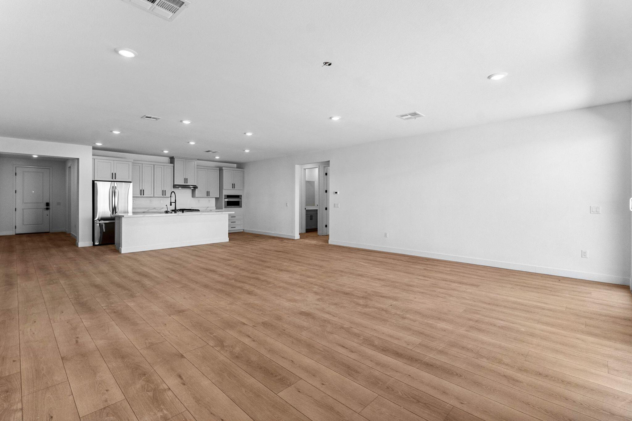 CECITA CREST AT DIVARIO - Residential