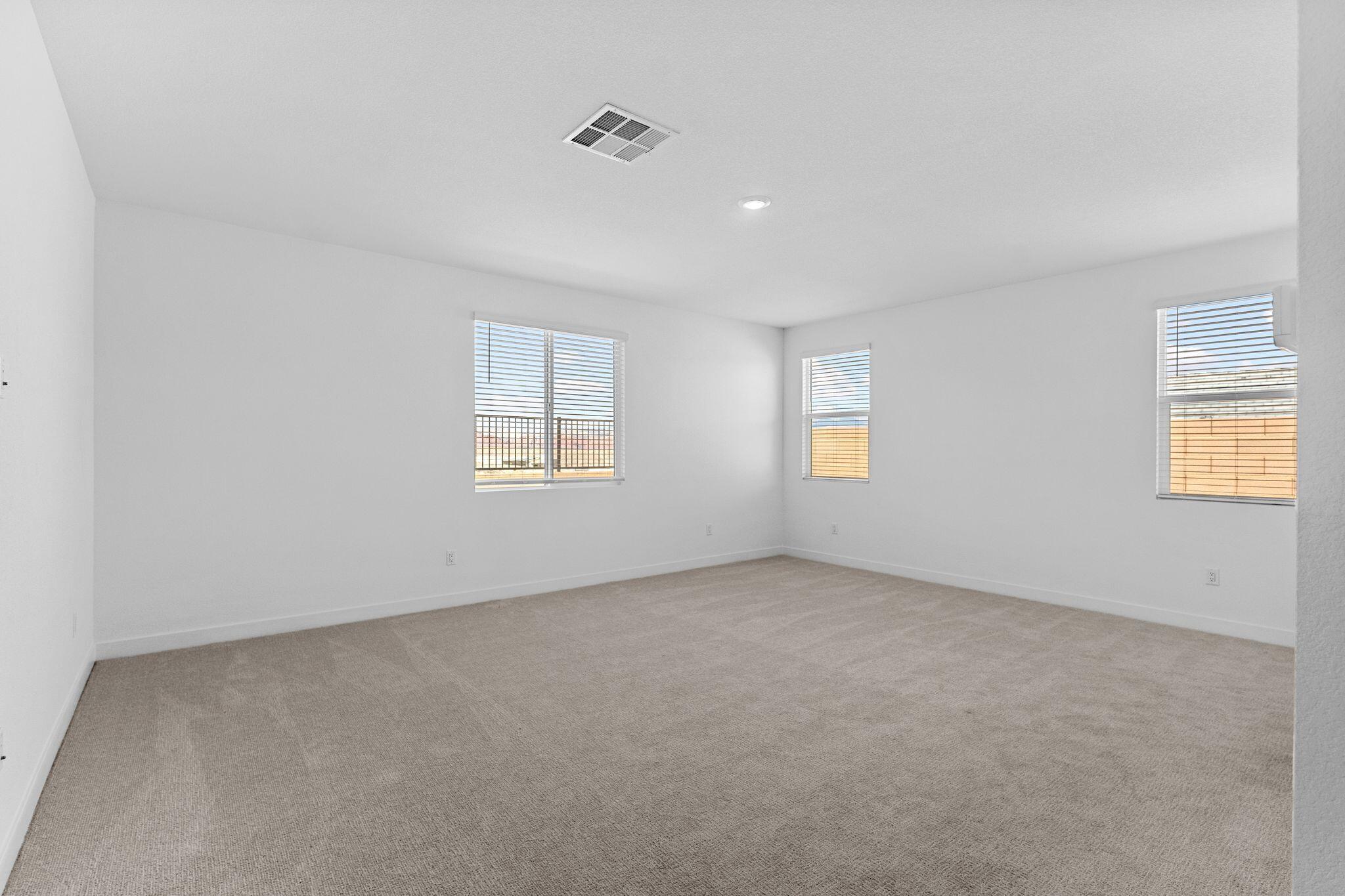 CECITA CREST AT DIVARIO - Residential