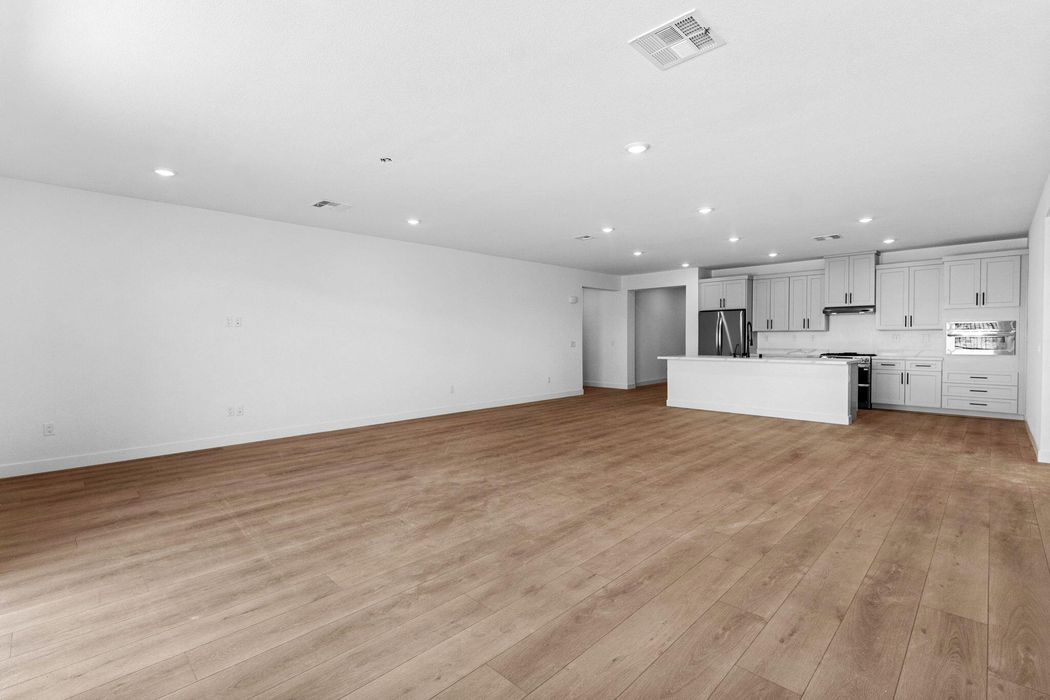 CECITA CREST AT DIVARIO - Residential