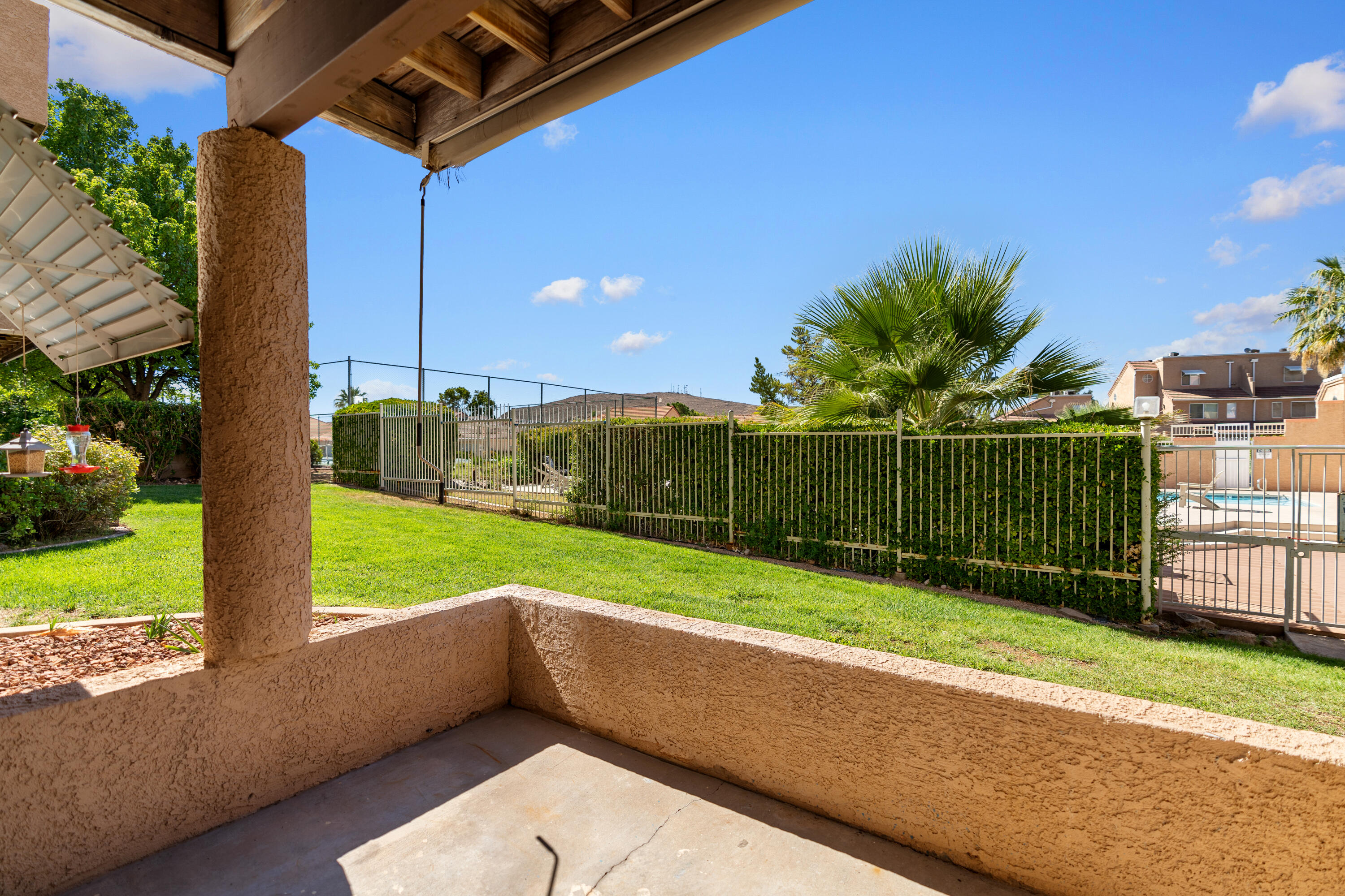 TAMARACK - ST GEORGE GOLF CLUB CONDOS - Residential