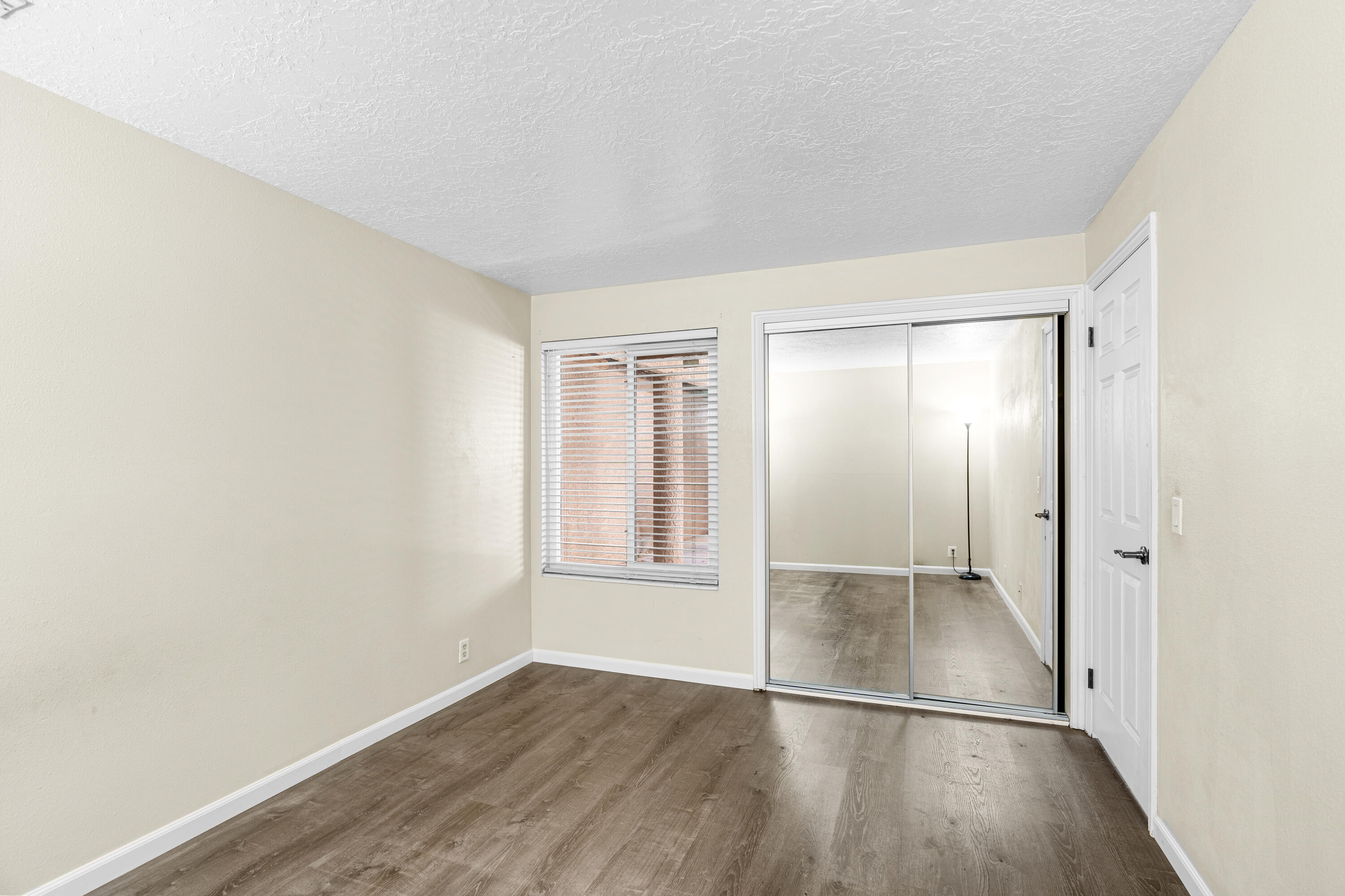 TAMARACK - ST GEORGE GOLF CLUB CONDOS - Residential