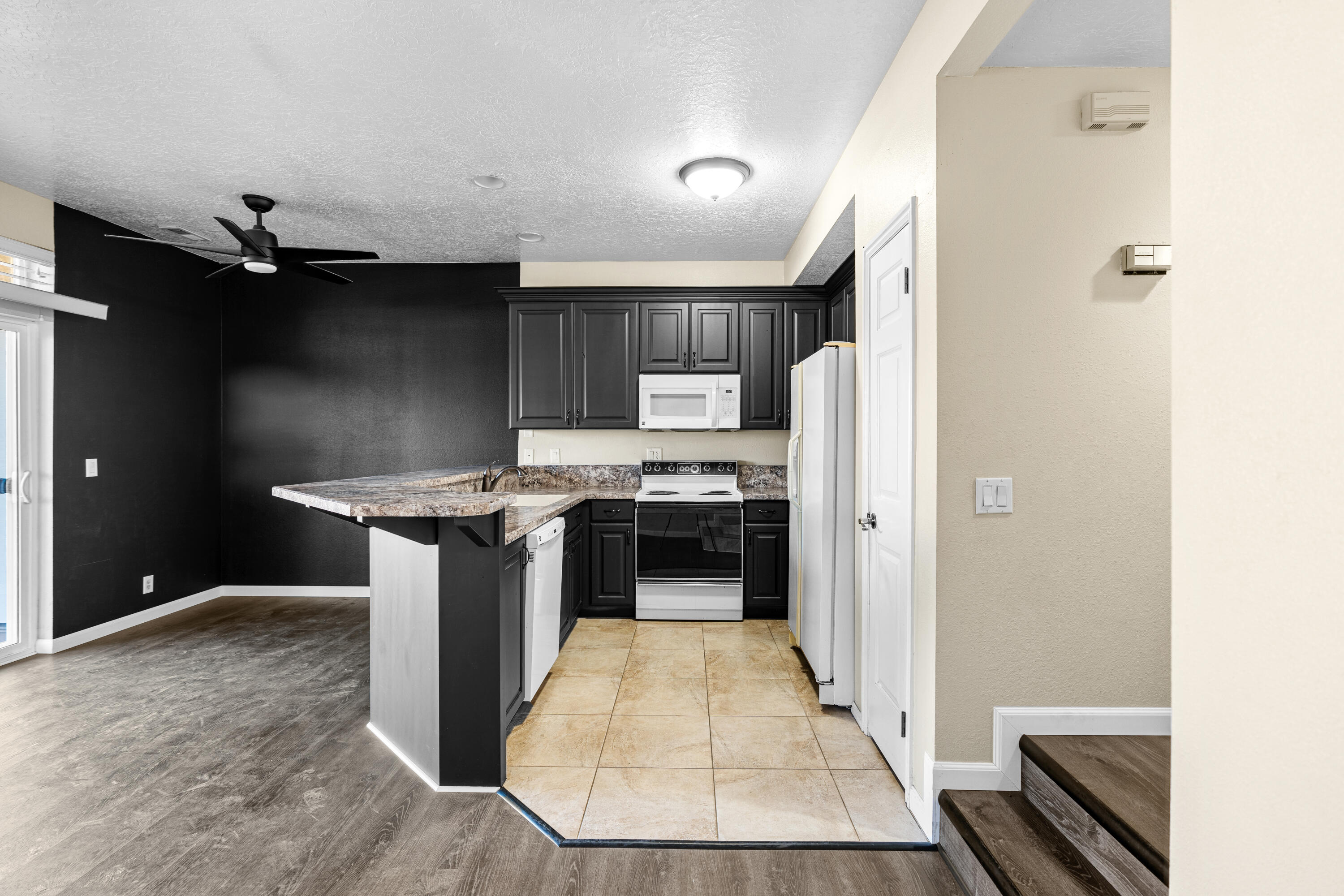 TAMARACK - ST GEORGE GOLF CLUB CONDOS - Residential