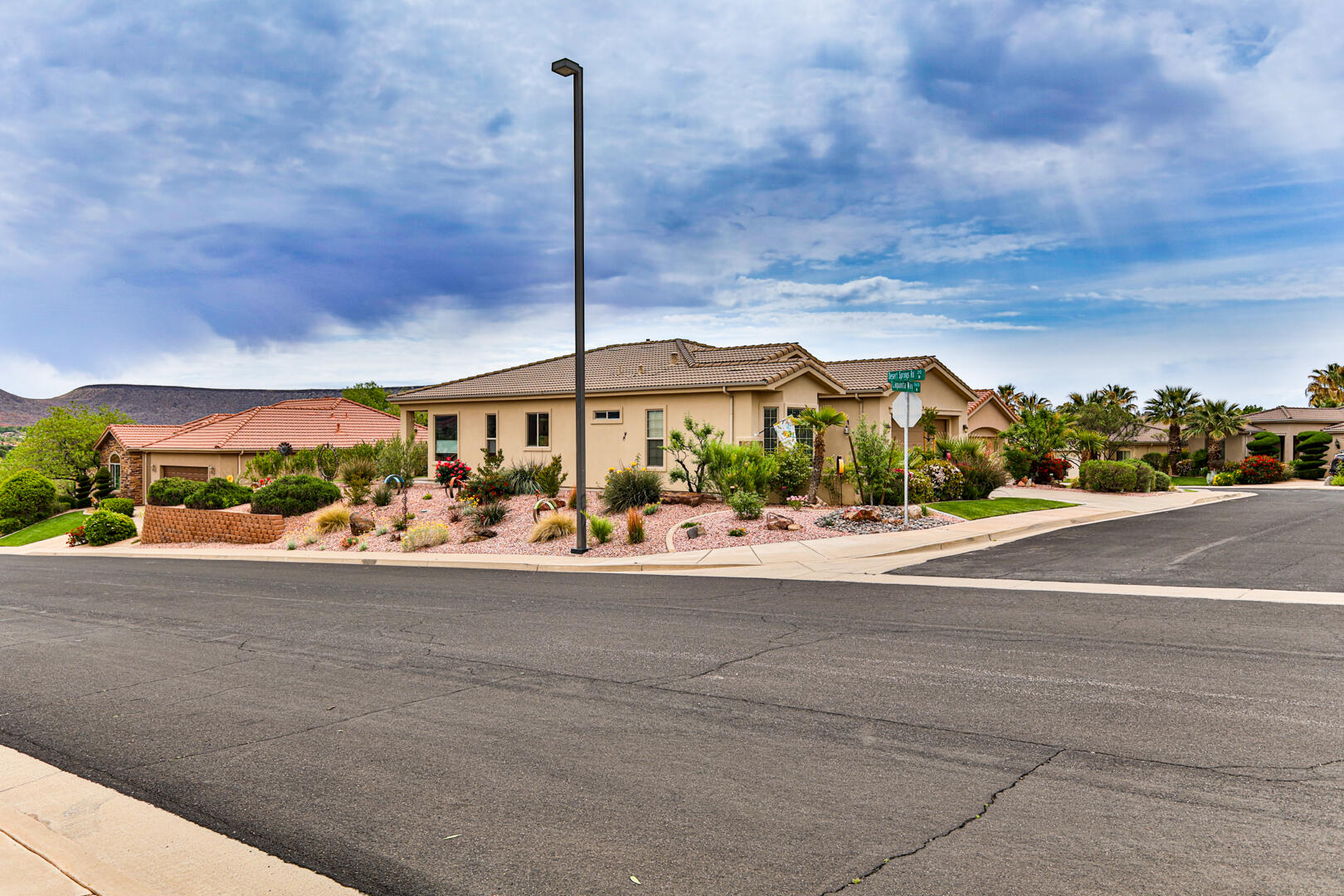 SANTA MARIA AT SUNBROOK - Residential