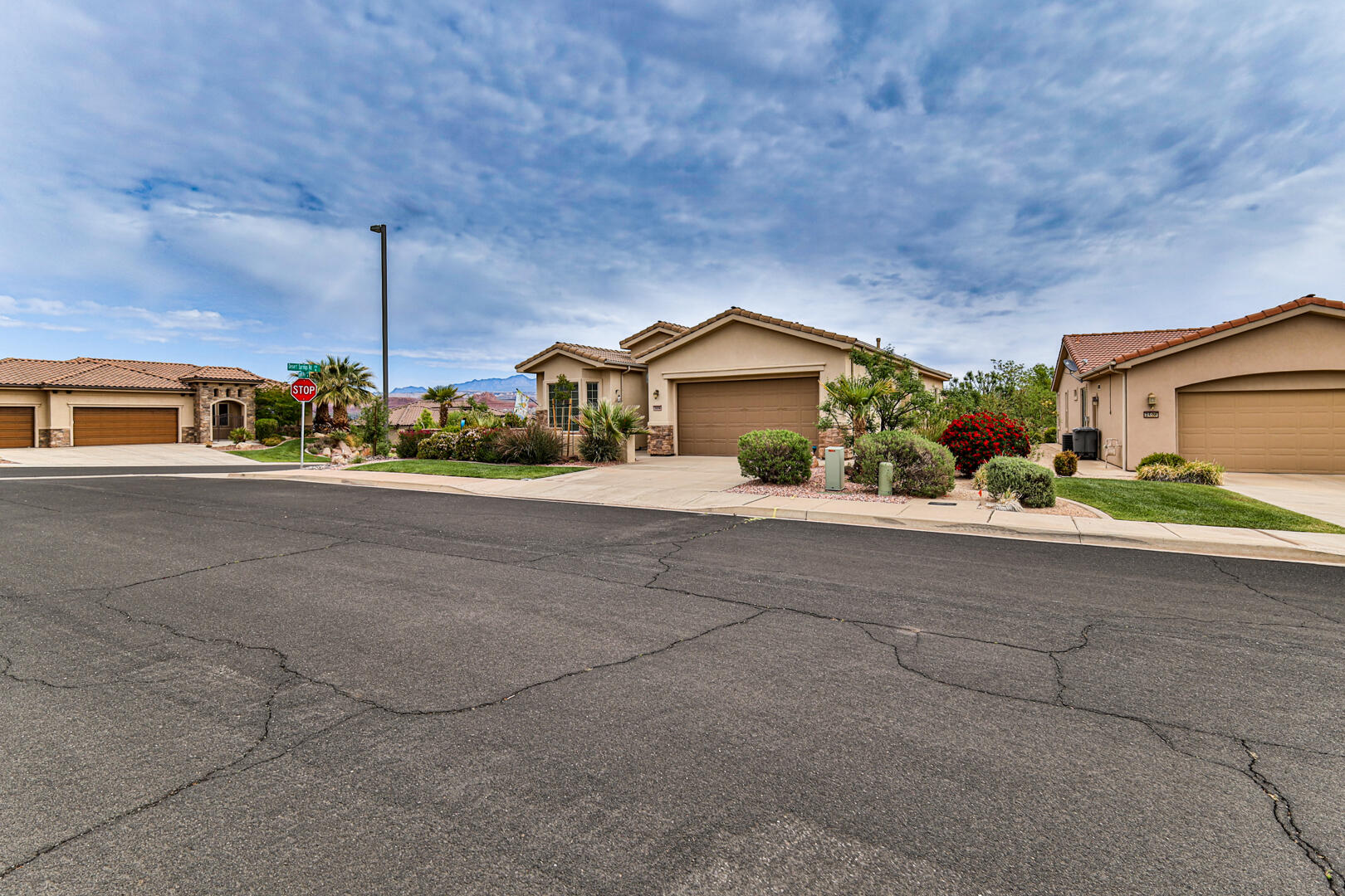 SANTA MARIA AT SUNBROOK - Residential