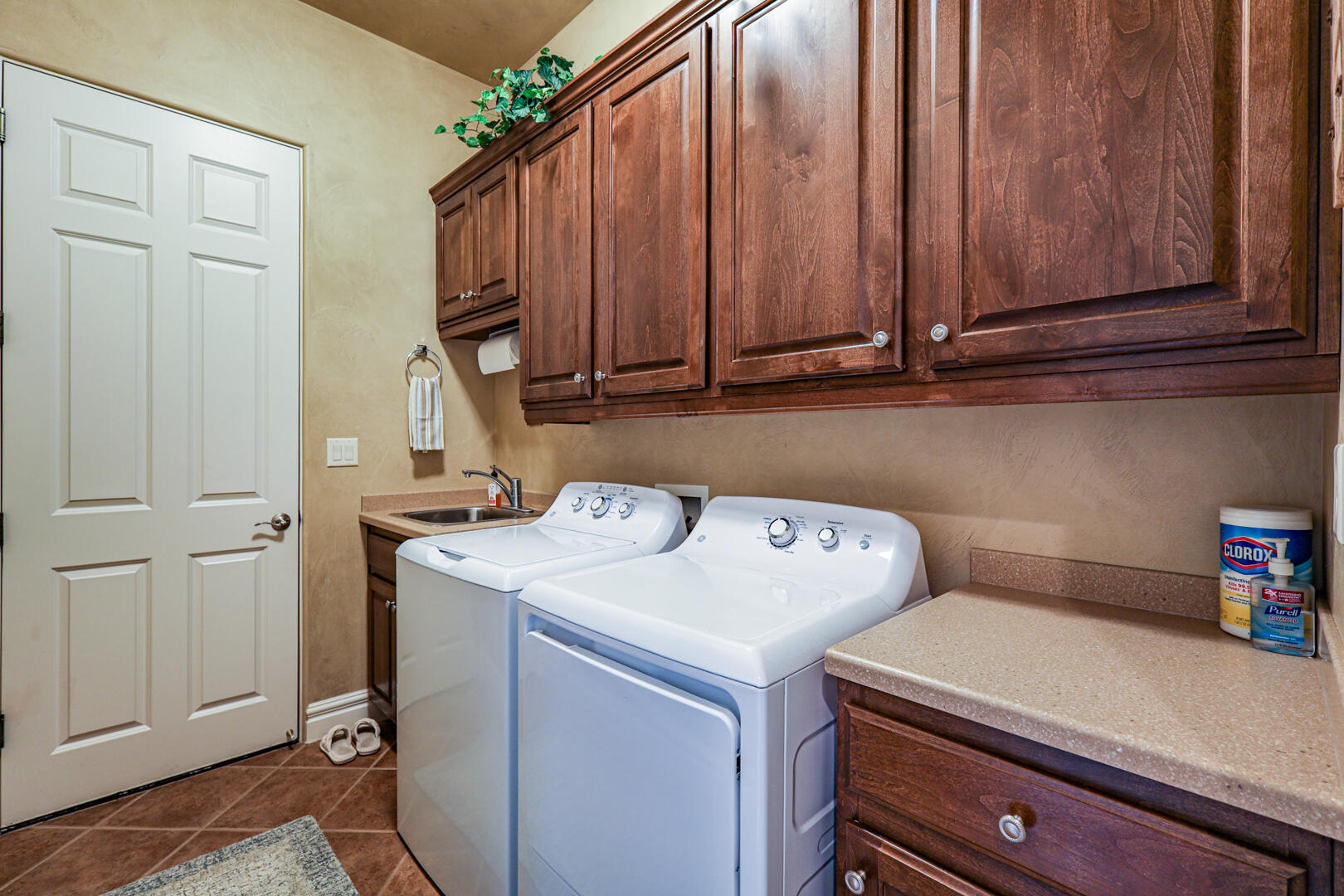 SANTA MARIA AT SUNBROOK - Residential