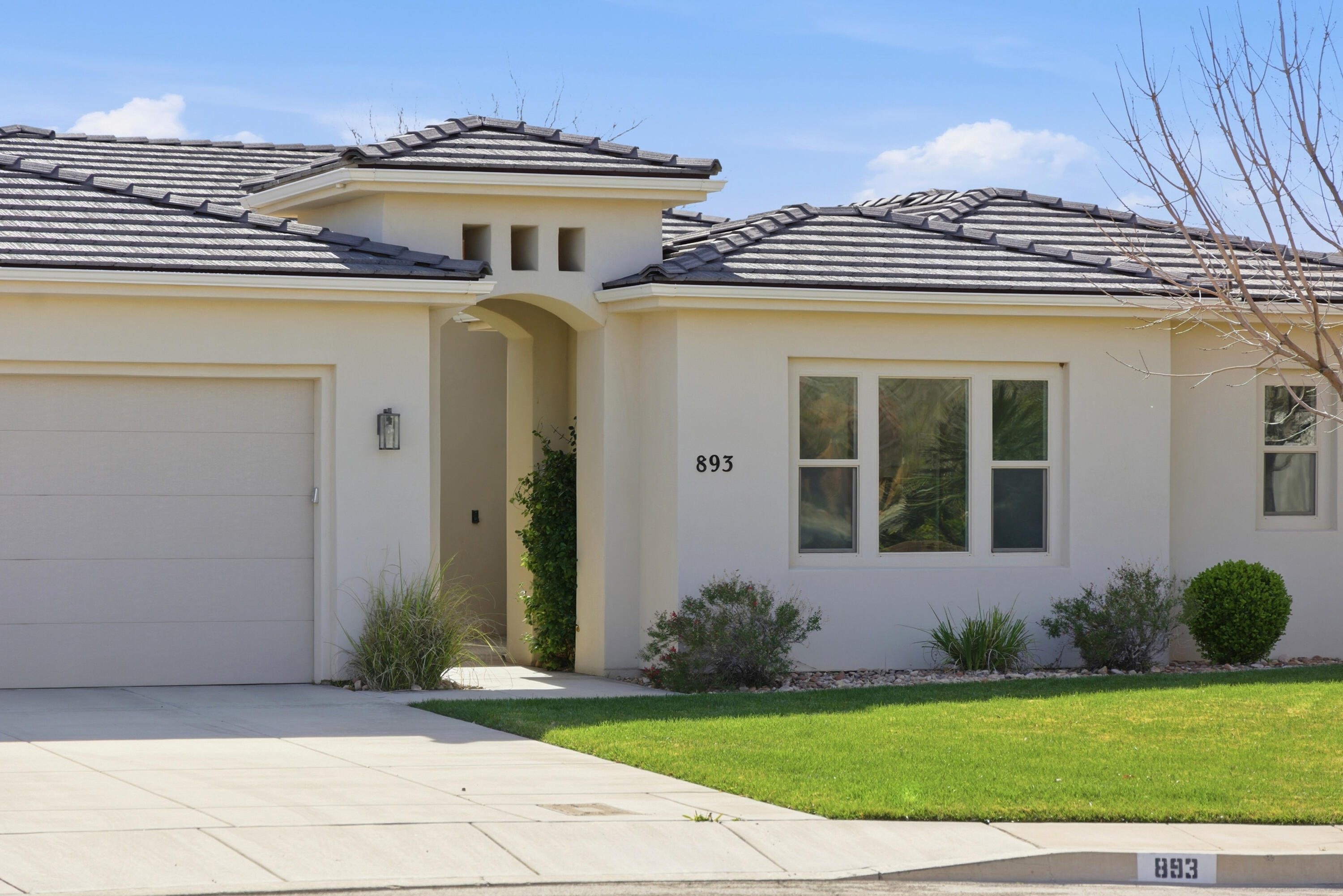 SILVERSTONE AT GREEN SPRINGS - Residential