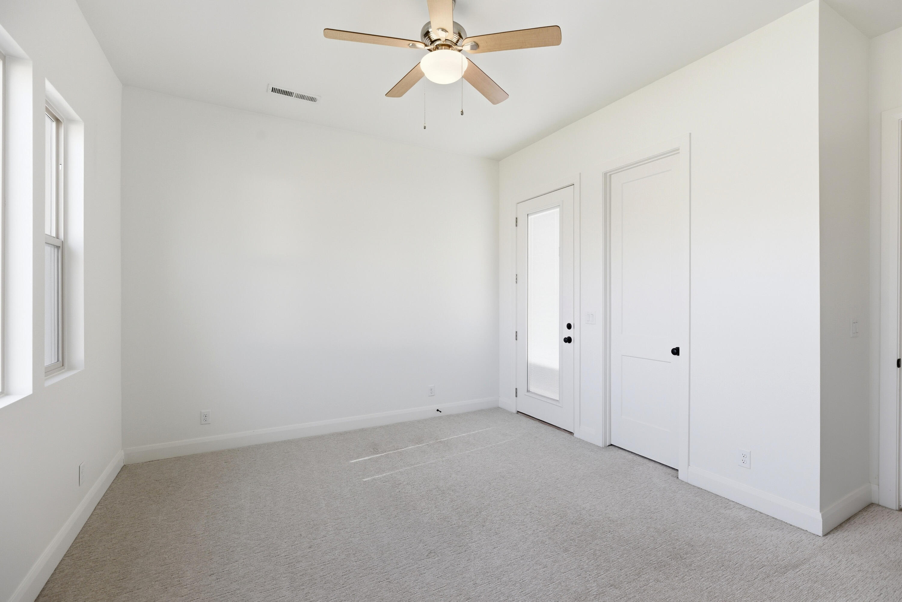 SILVERSTONE AT GREEN SPRINGS - Residential