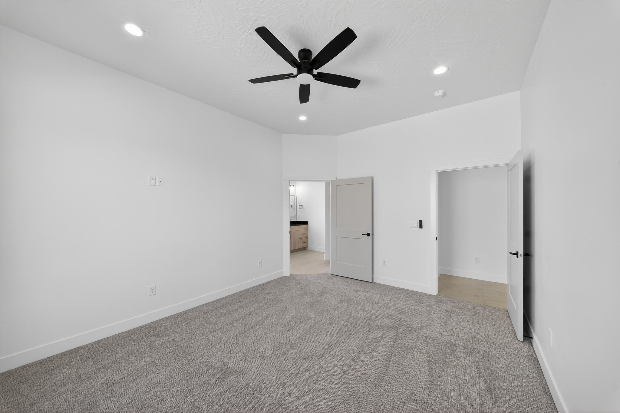 FIREROCK - Residential