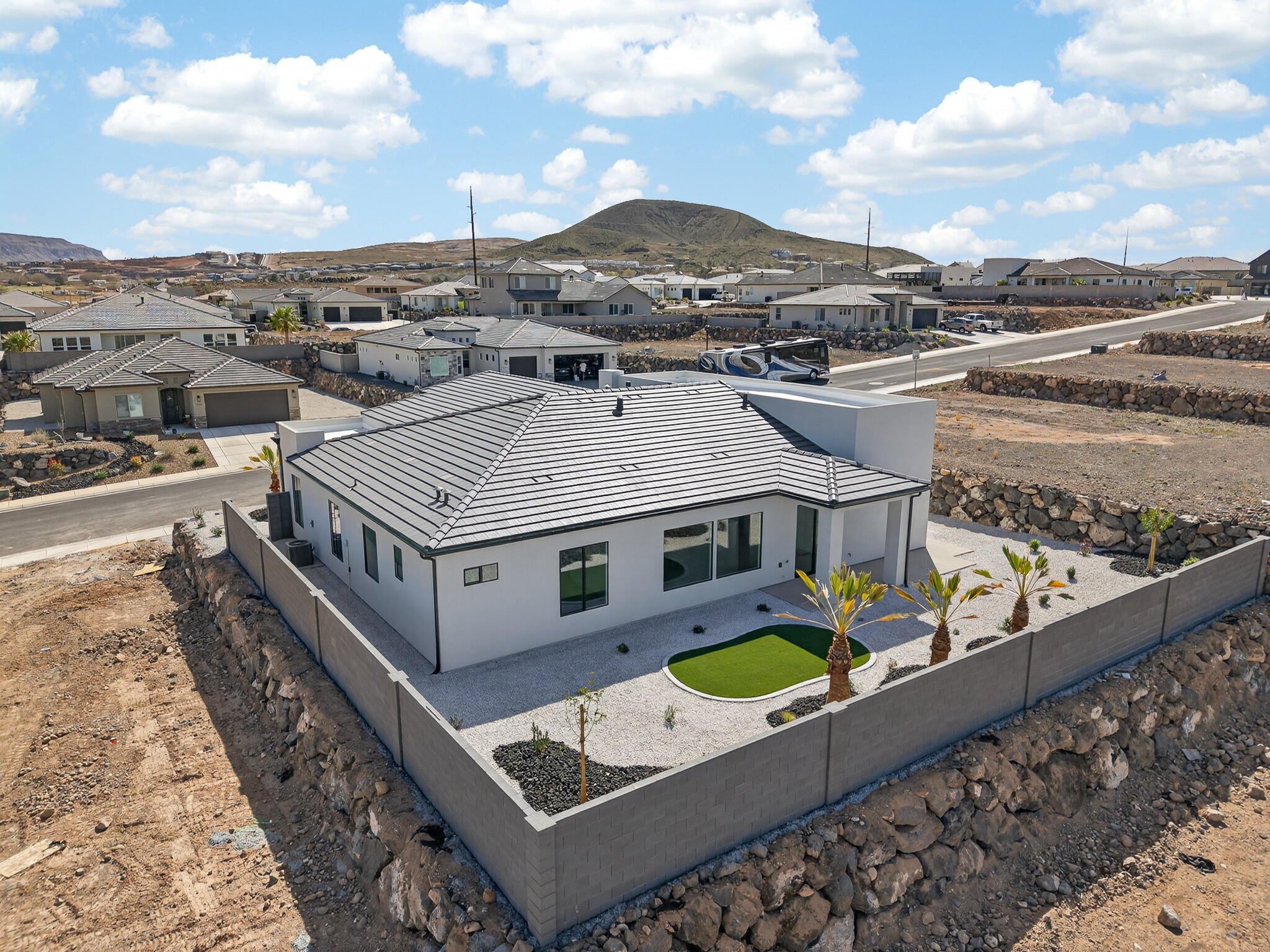 FIREROCK - Residential