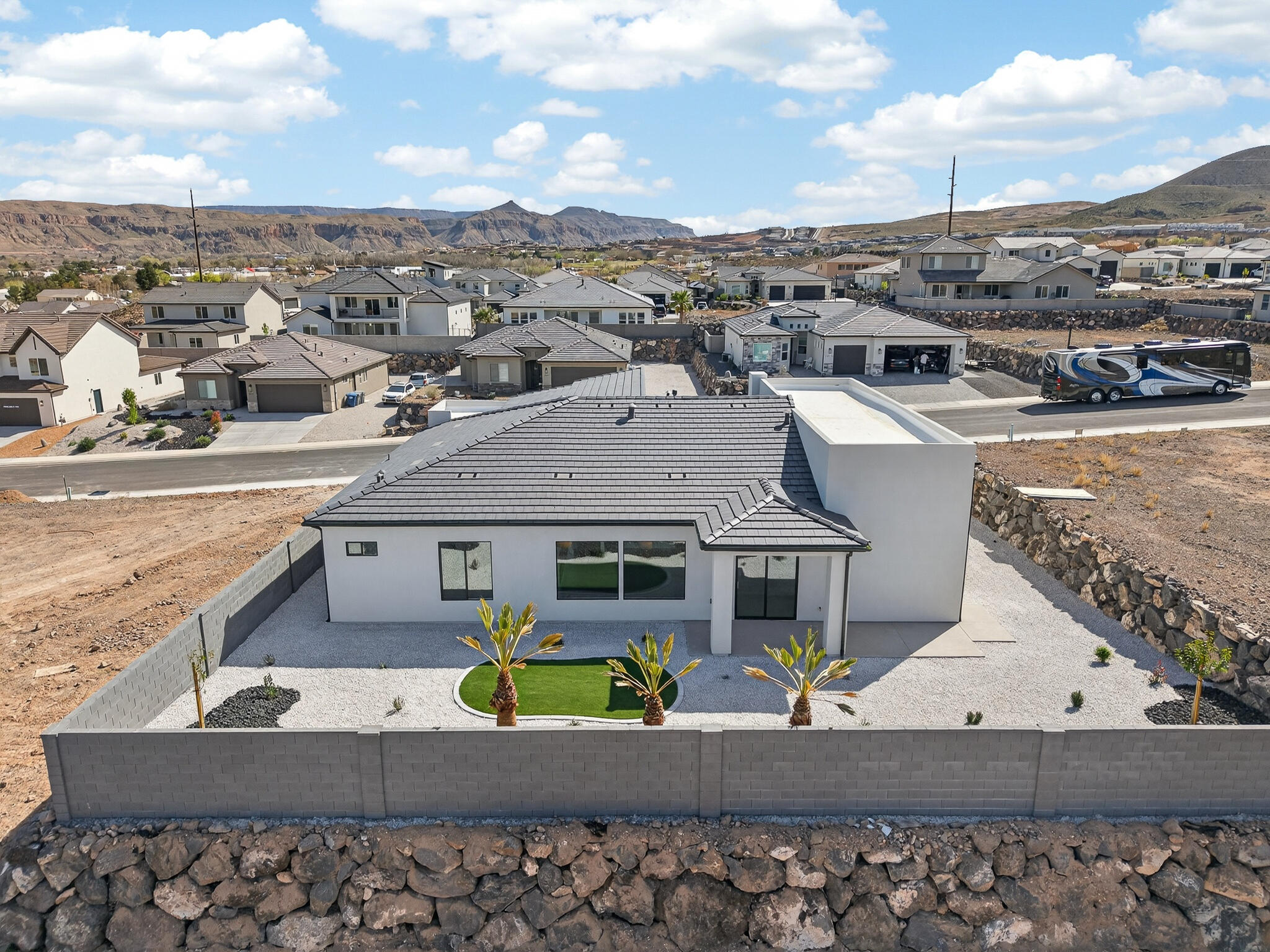 FIREROCK - Residential