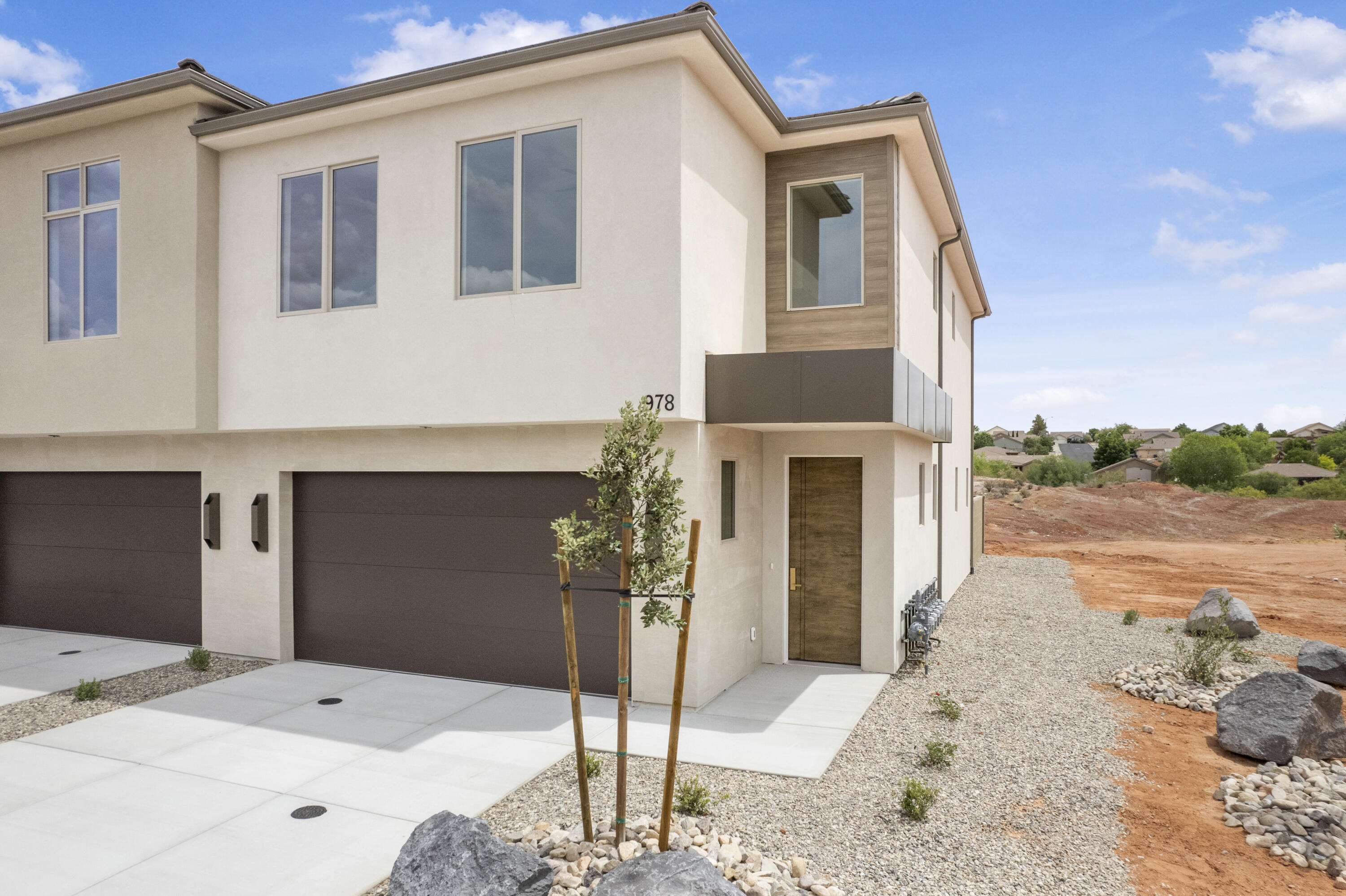 MANGATA TOWNHOMES - Residential