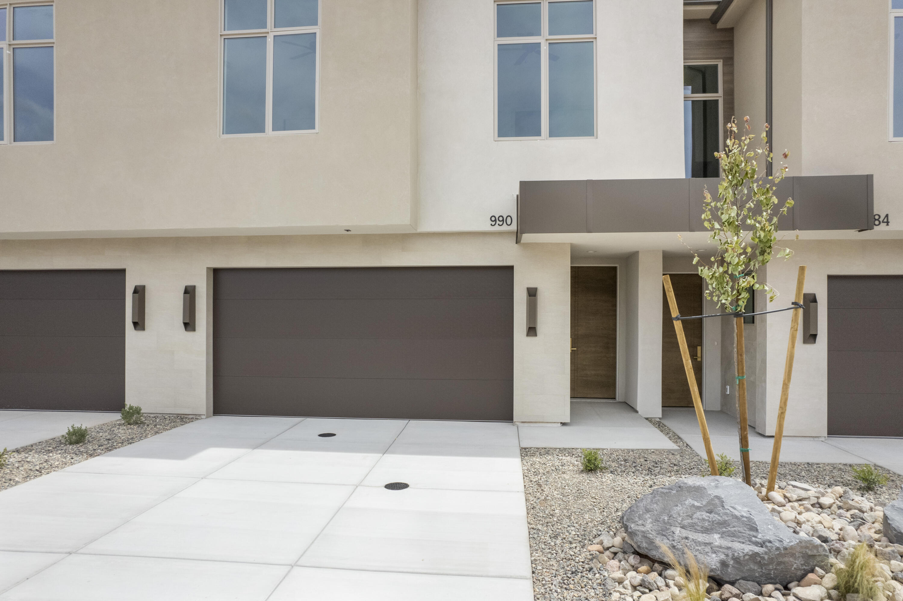 MANGATA TOWNHOMES - Residential