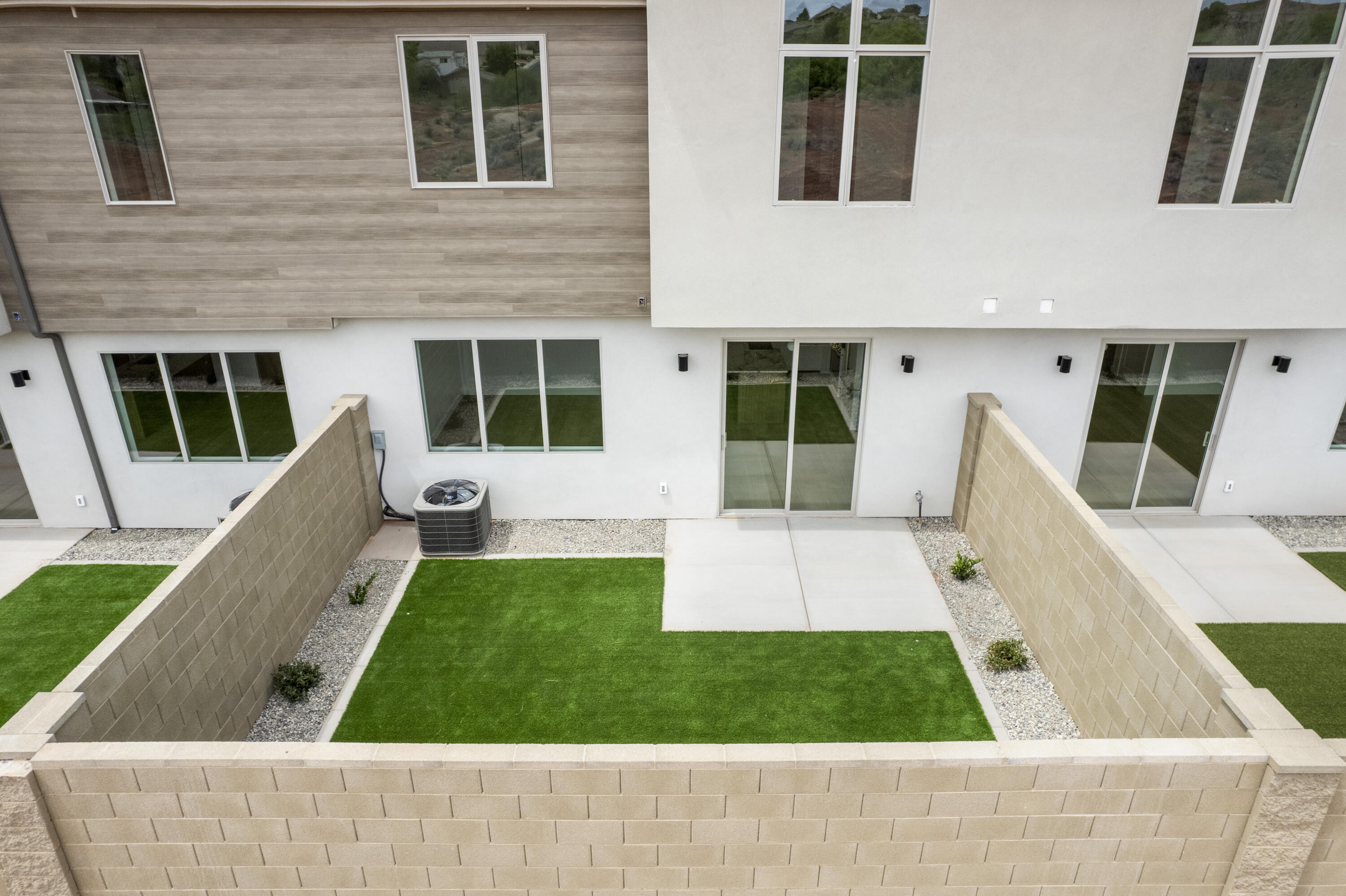 MANGATA TOWNHOMES - Residential