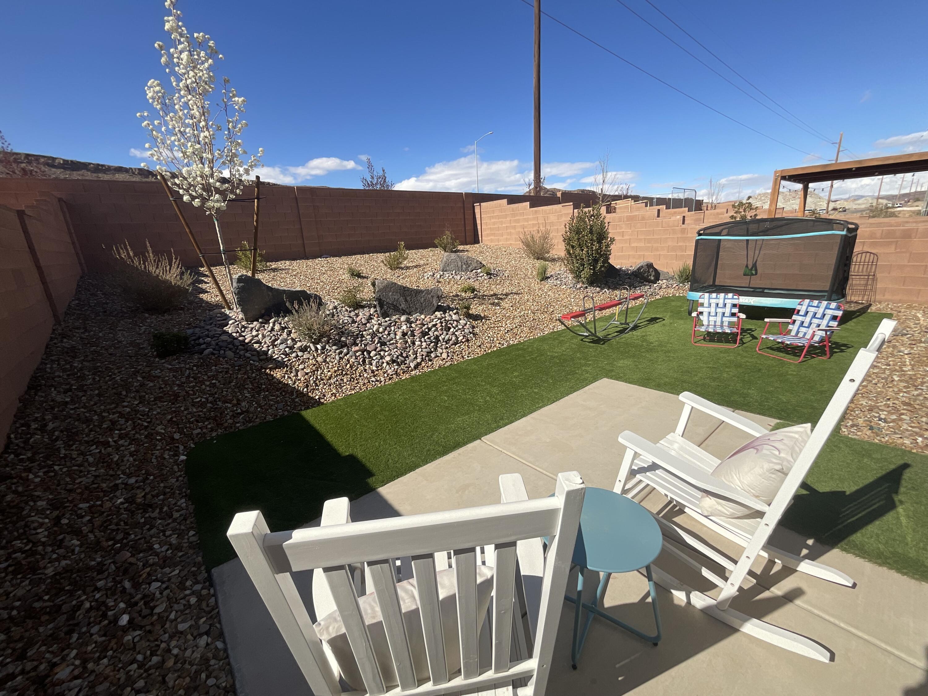 RED TRAILS SUNRISE VALLEY - Residential