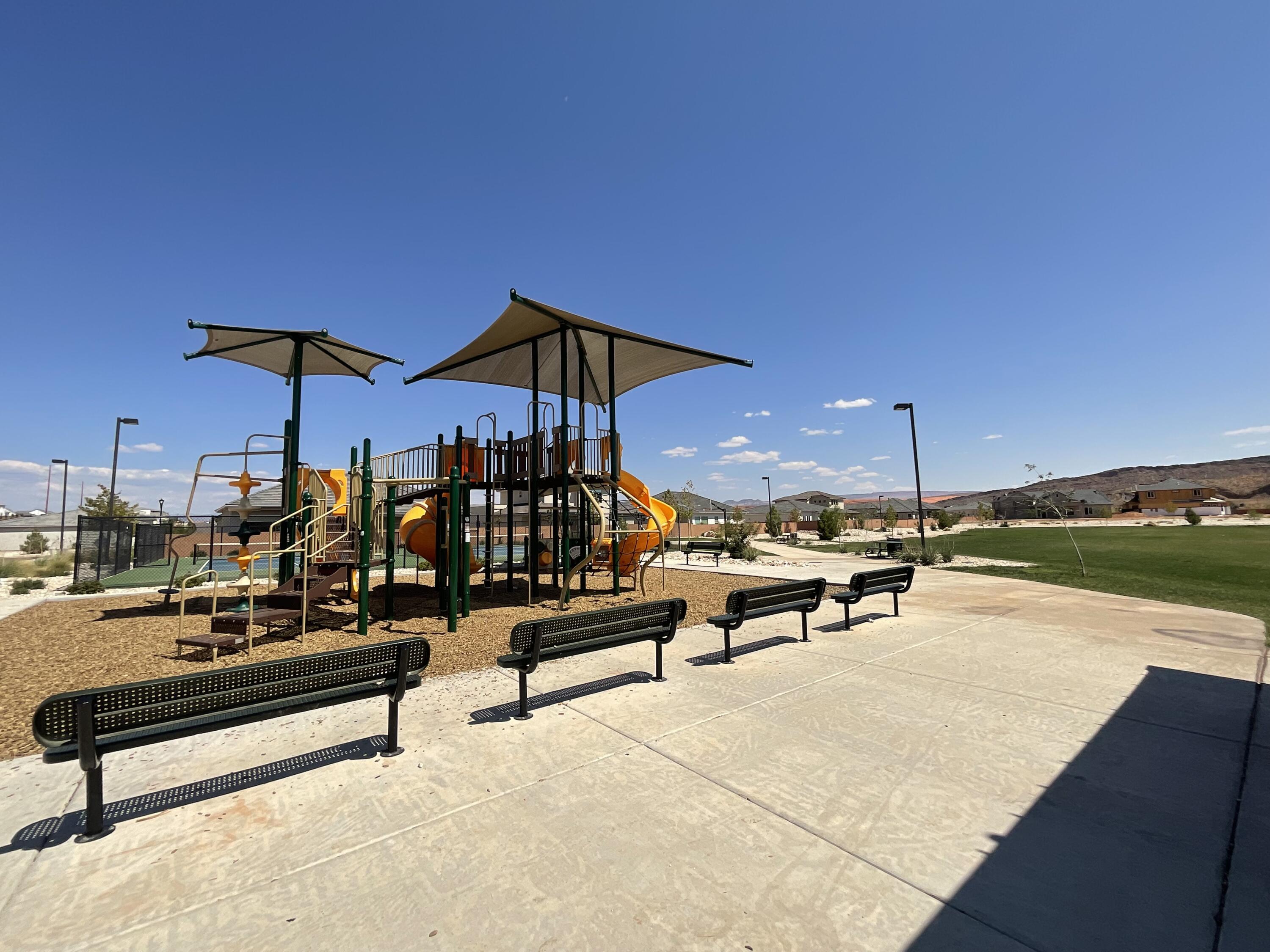 RED TRAILS SUNRISE VALLEY - Residential