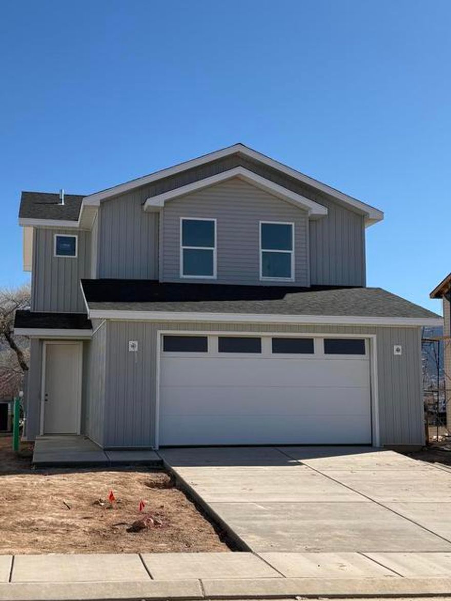 Brand-new construction in the growing Cotton Hollow Subdivision, featuring the Pineview floor plan with approximately 1,539 sq. ft. of thoughtfully designed living space. This 3 bedroom home offers an open layout with a well-appointed kitchen, solid surface countertops, a center island, washer and dryer unit and seamless flow for everyday living. LVP flooring, upgraded lighting, and modern plumbing fixtures add style and durability throughout. Additional highlights include a 2-car attached garage and quality finishes designed for comfort and long-term value. A great opportunity in an emerging community.
