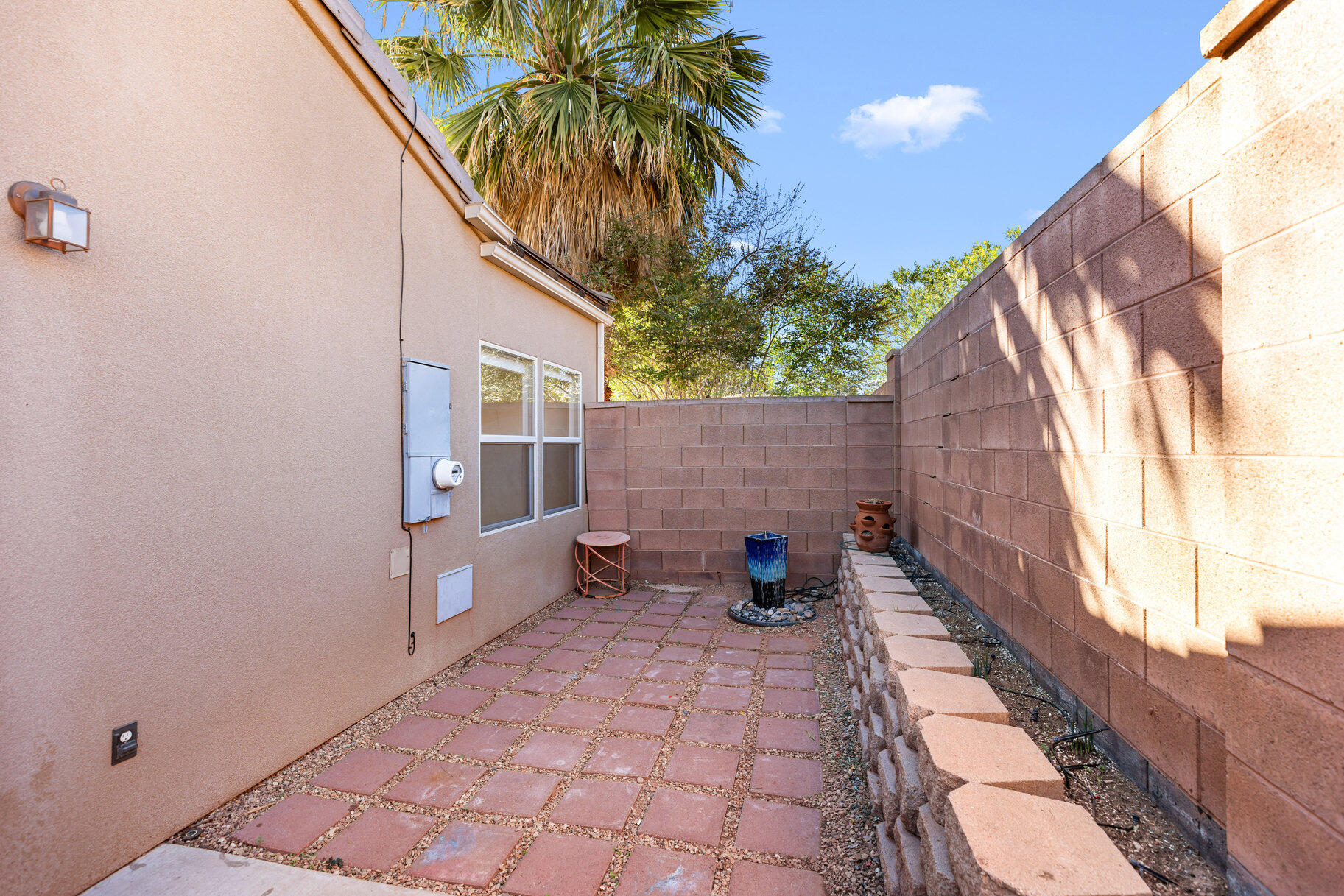RED ROCK CANYON - Residential