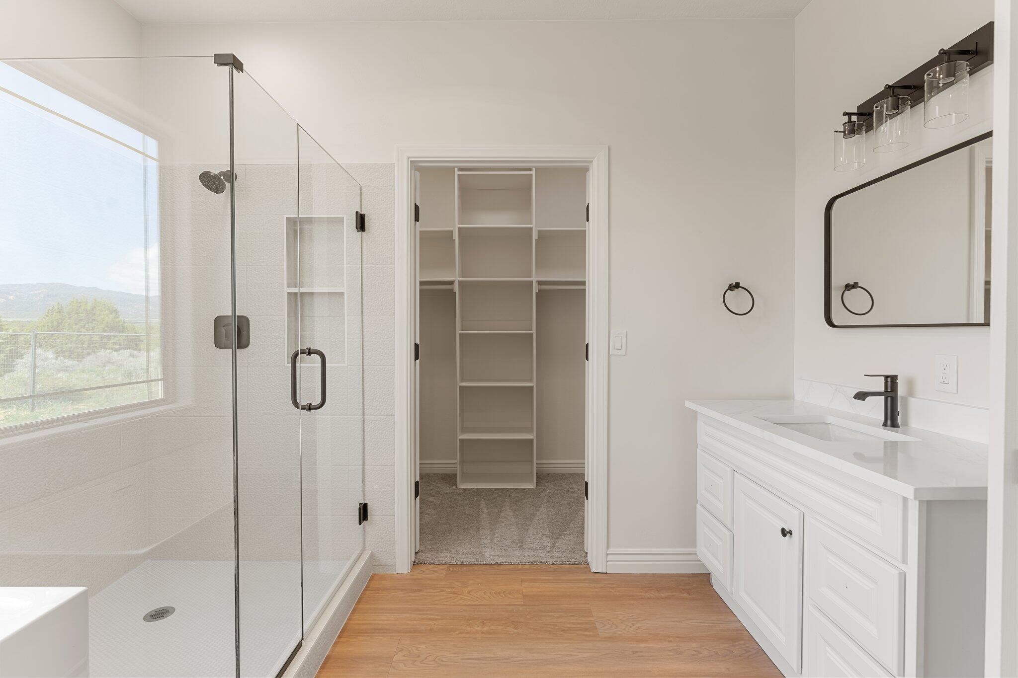 BLACKRIDGE RANCHES - Residential