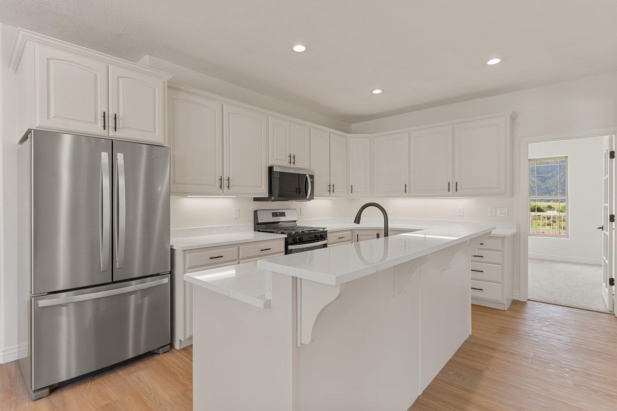 BLACKRIDGE RANCHES - Residential