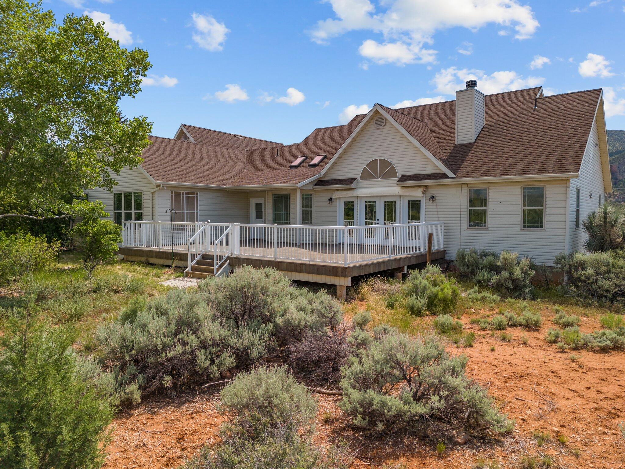 BLACKRIDGE RANCHES - Residential