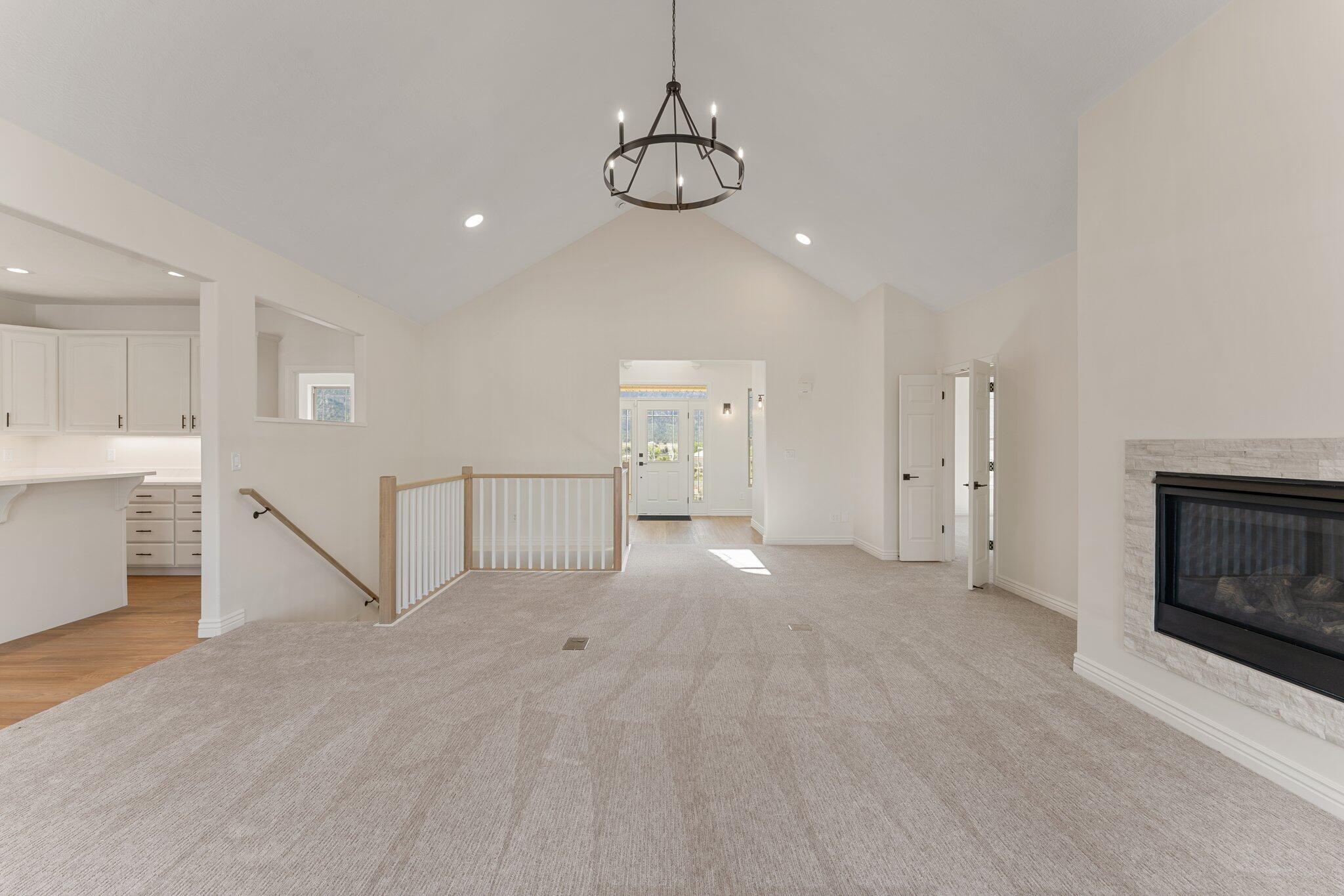 BLACKRIDGE RANCHES - Residential