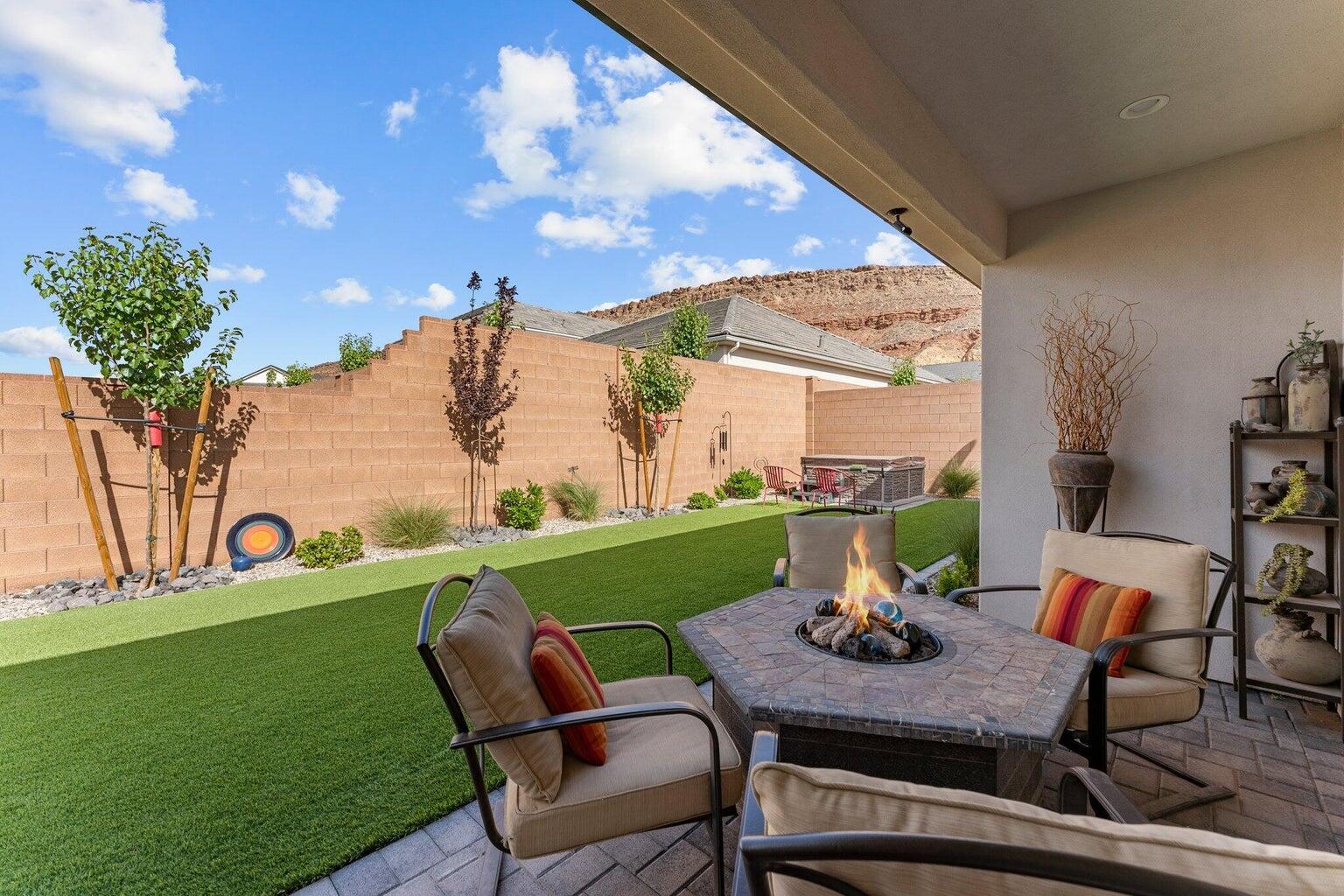 RED MESA AT SUNRISE VALLEY - Residential