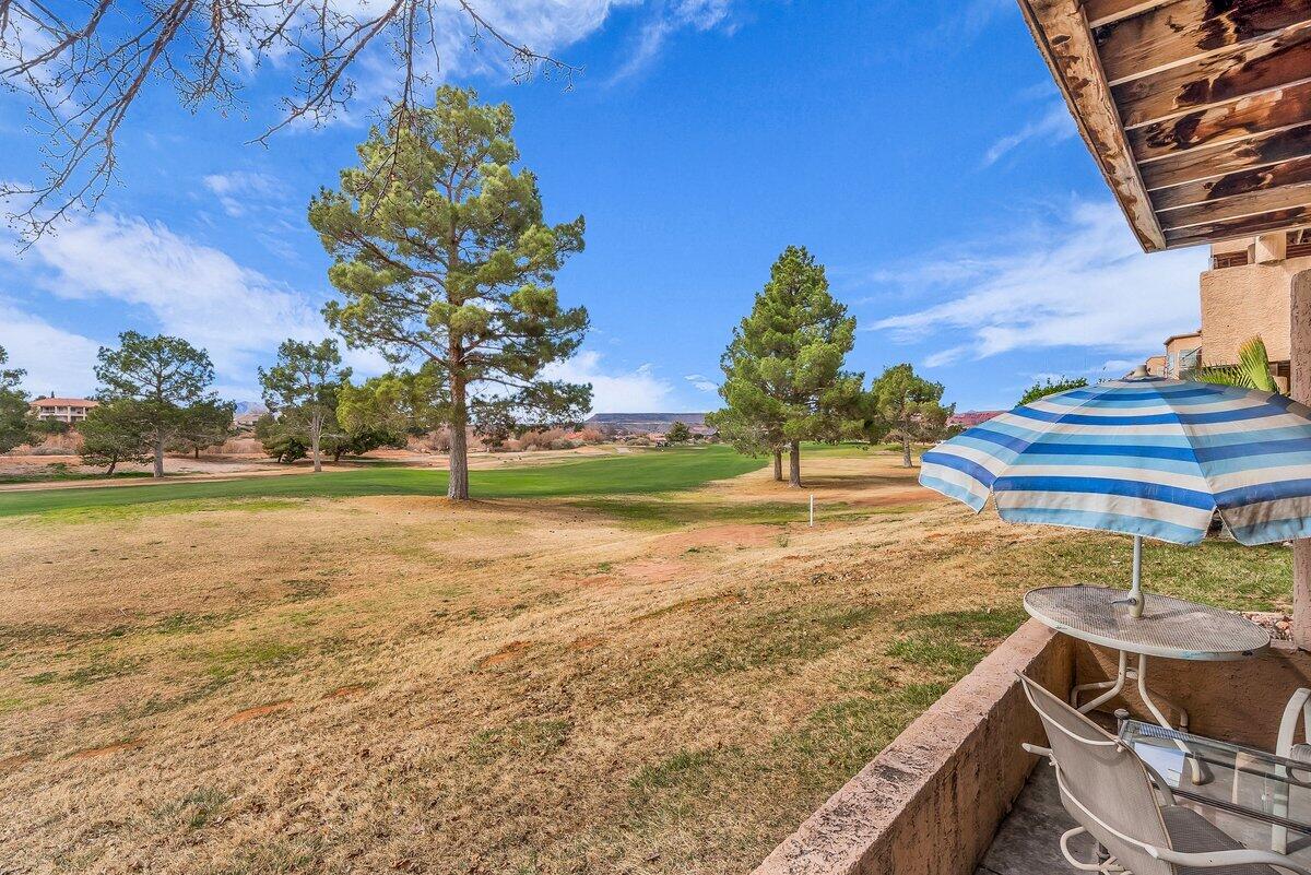 TAMARACK - ST GEORGE GOLF CLUB CONDOS - Residential