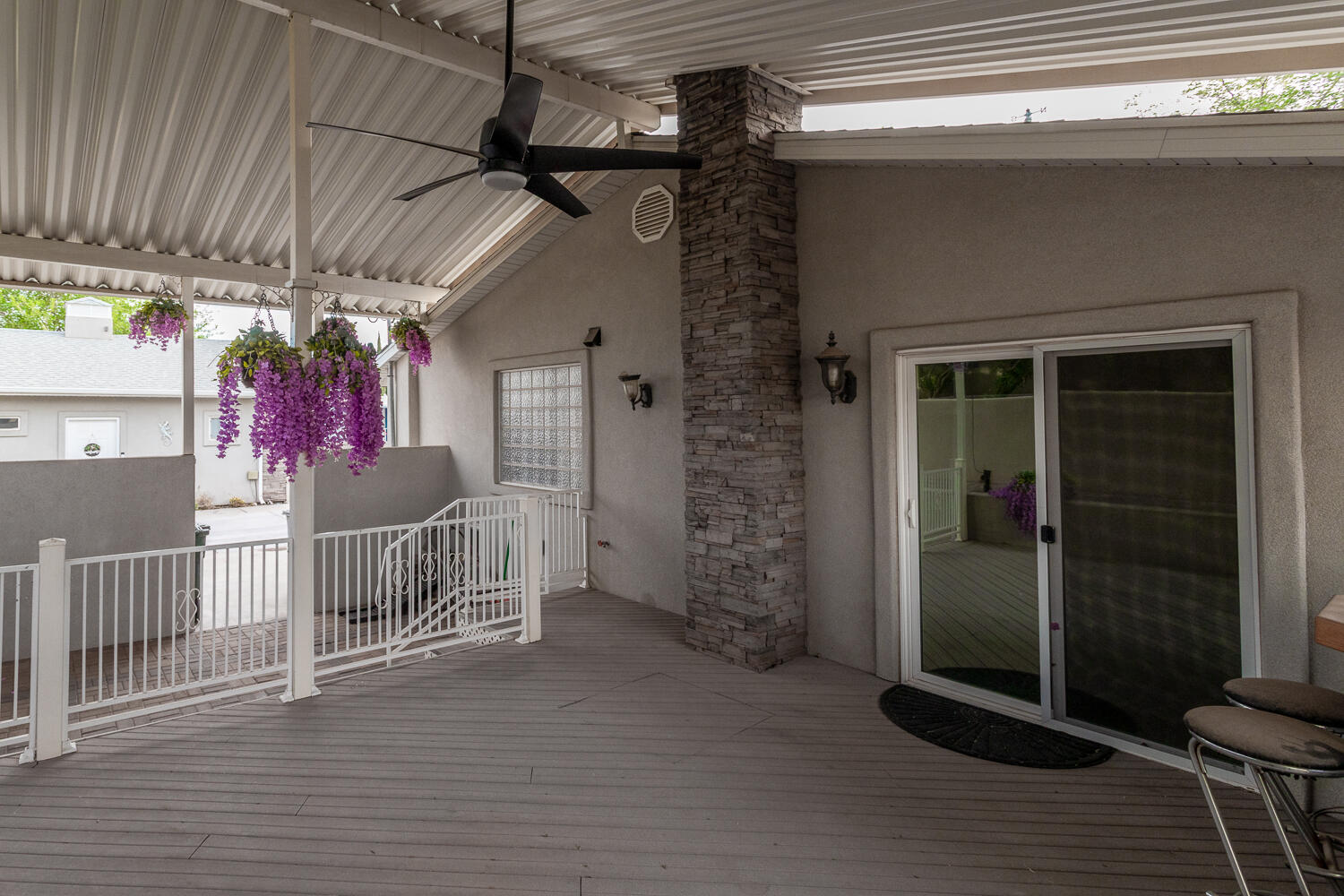 DIXIE MOBILE ESTATES - Residential