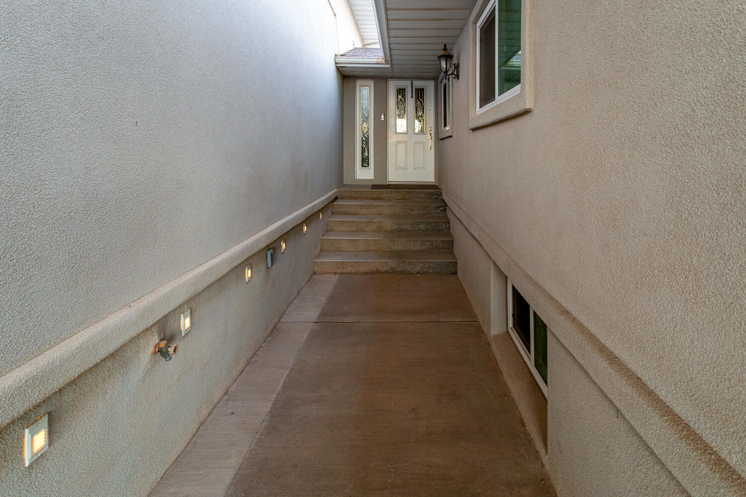 DIXIE MOBILE ESTATES - Residential