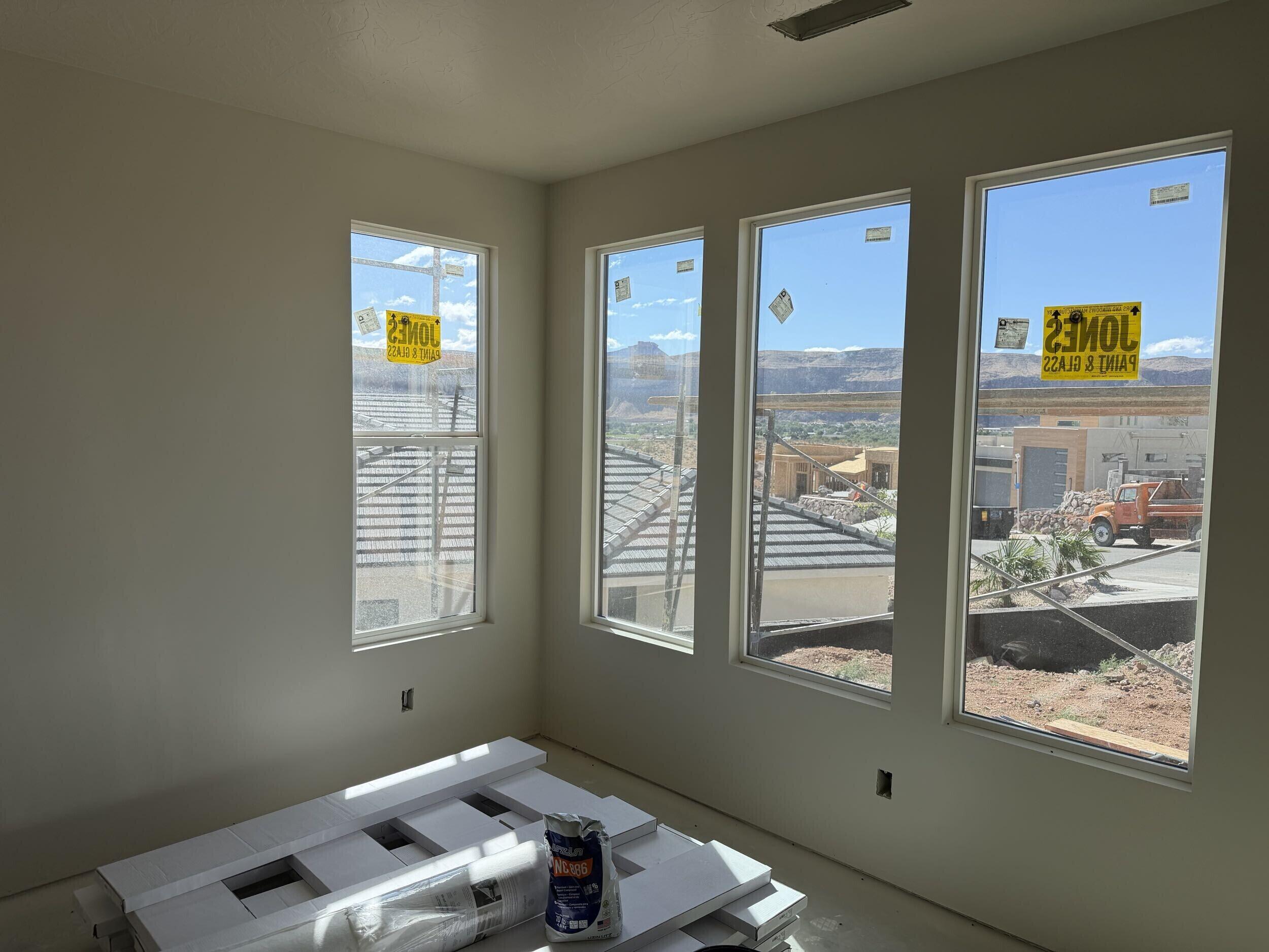MOUNTAIN VIEW ESTATES - Residential