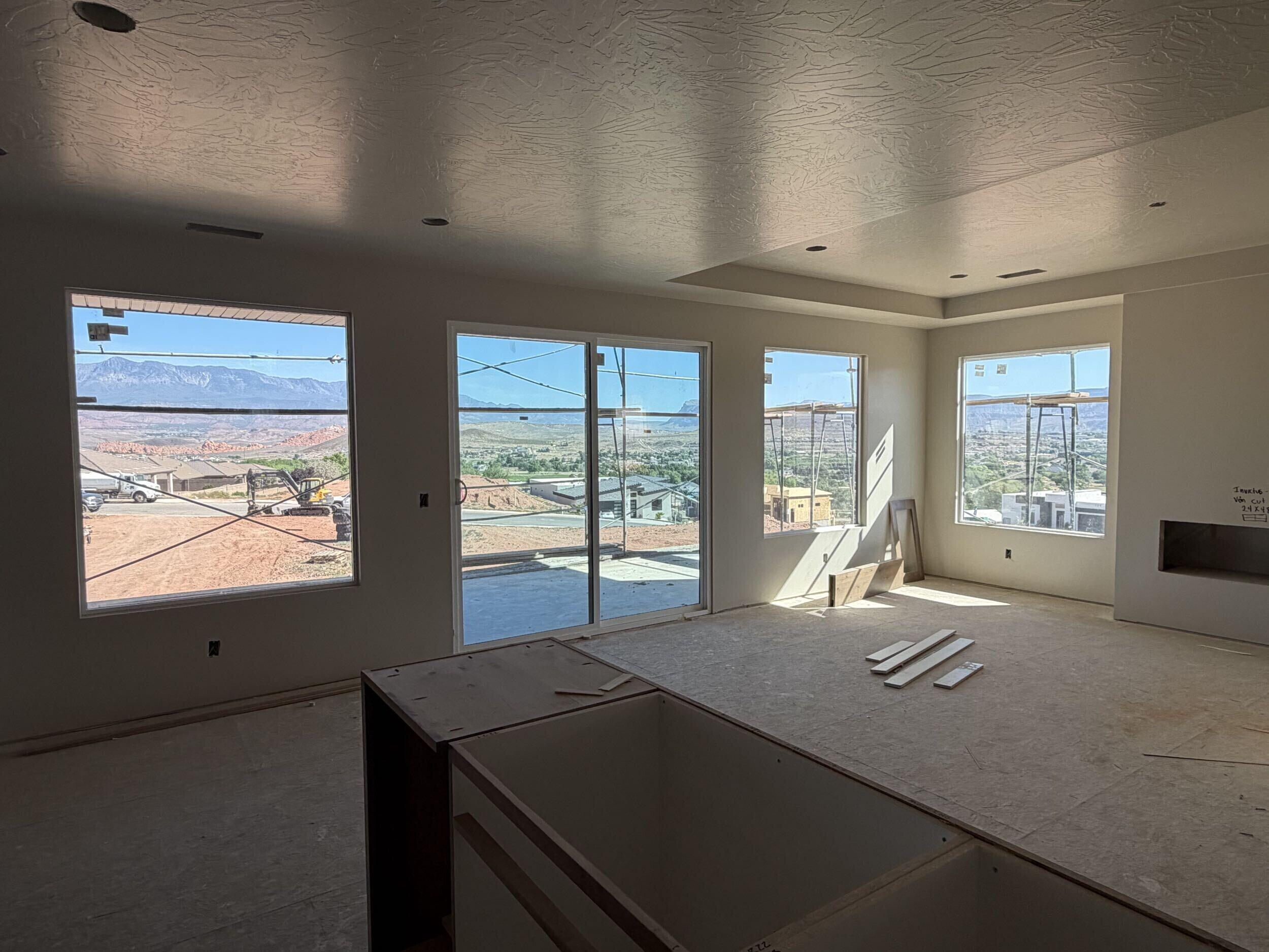 MOUNTAIN VIEW ESTATES - Residential