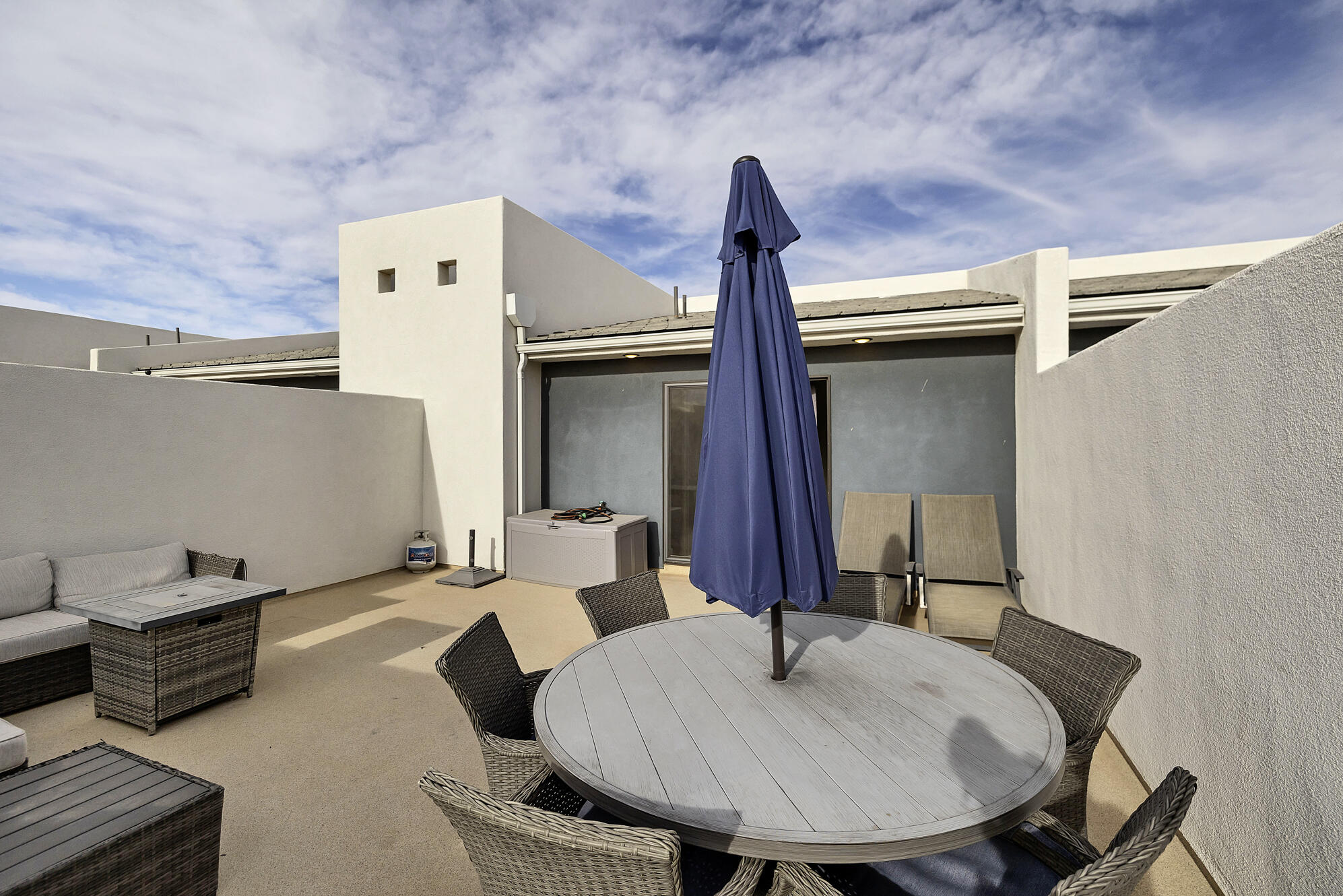 DESERT COLOR RESORT - Residential