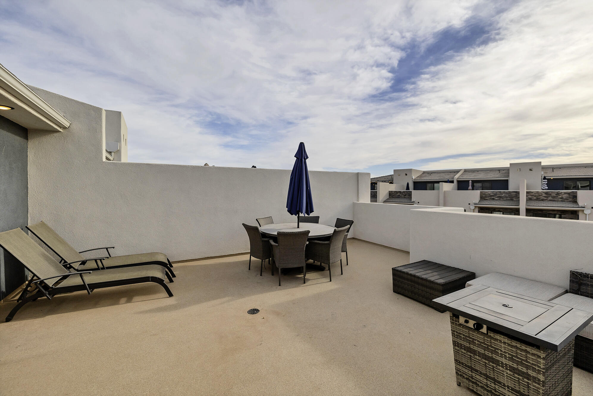 DESERT COLOR RESORT - Residential