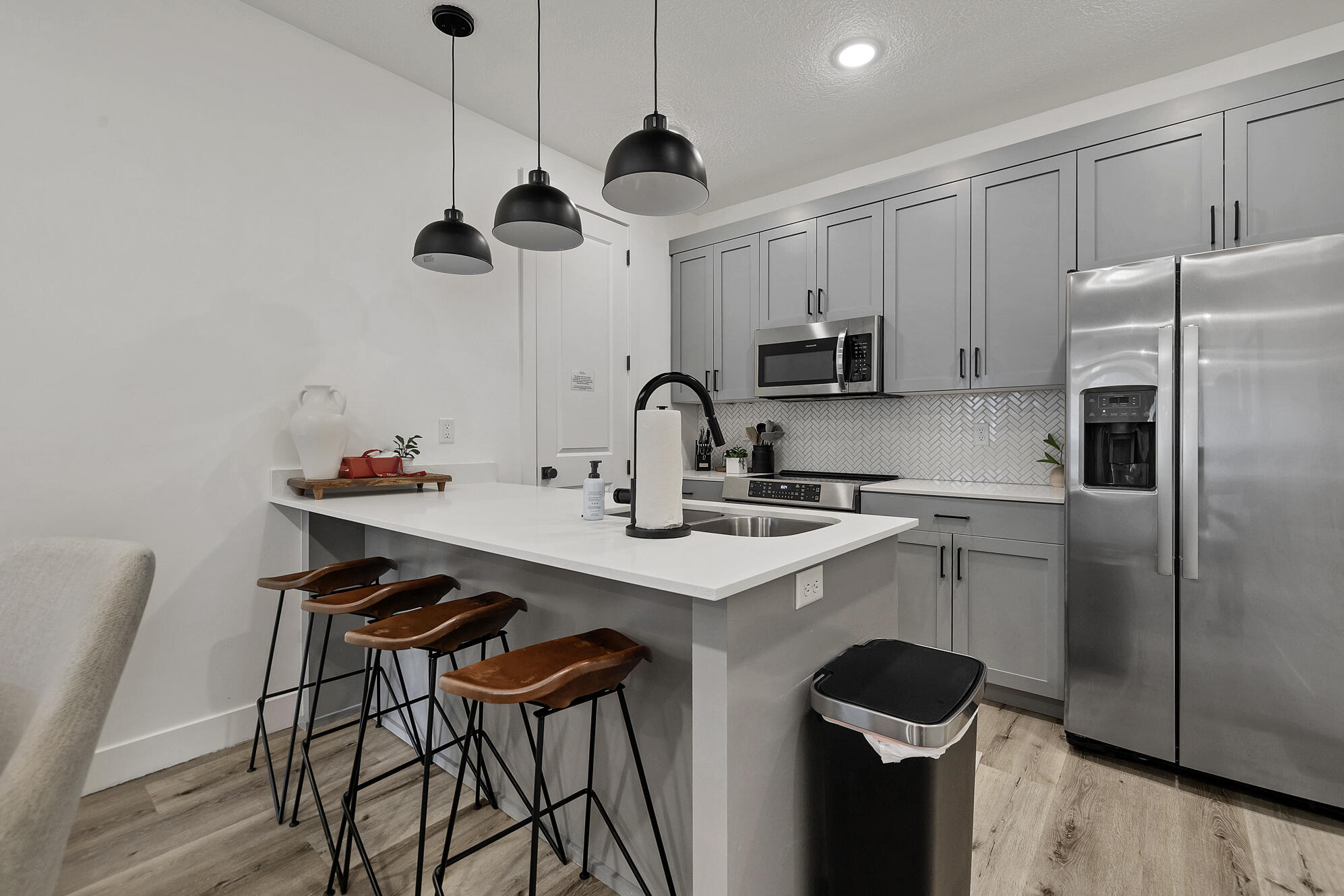 DESERT COLOR RESORT - Residential