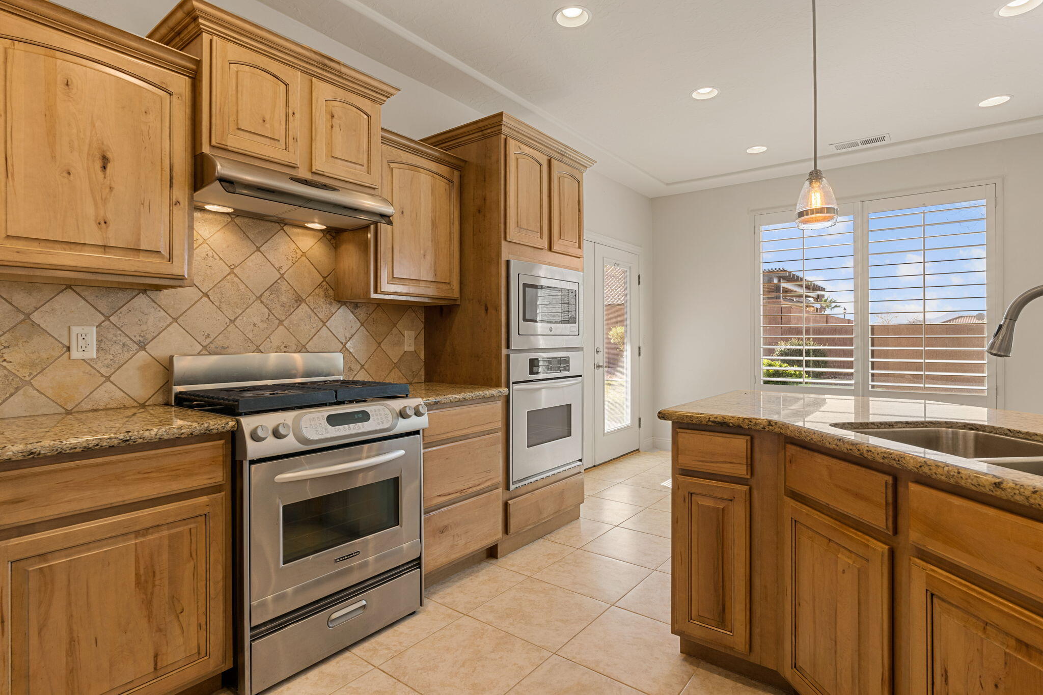 SILVER FALLS AT WASHINGTON BENCH - Residential