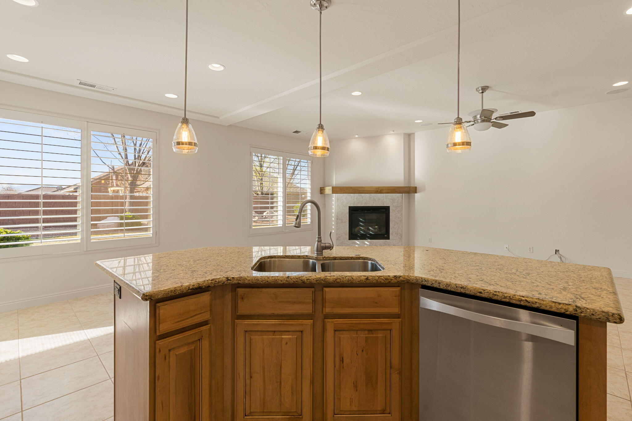 SILVER FALLS AT WASHINGTON BENCH - Residential