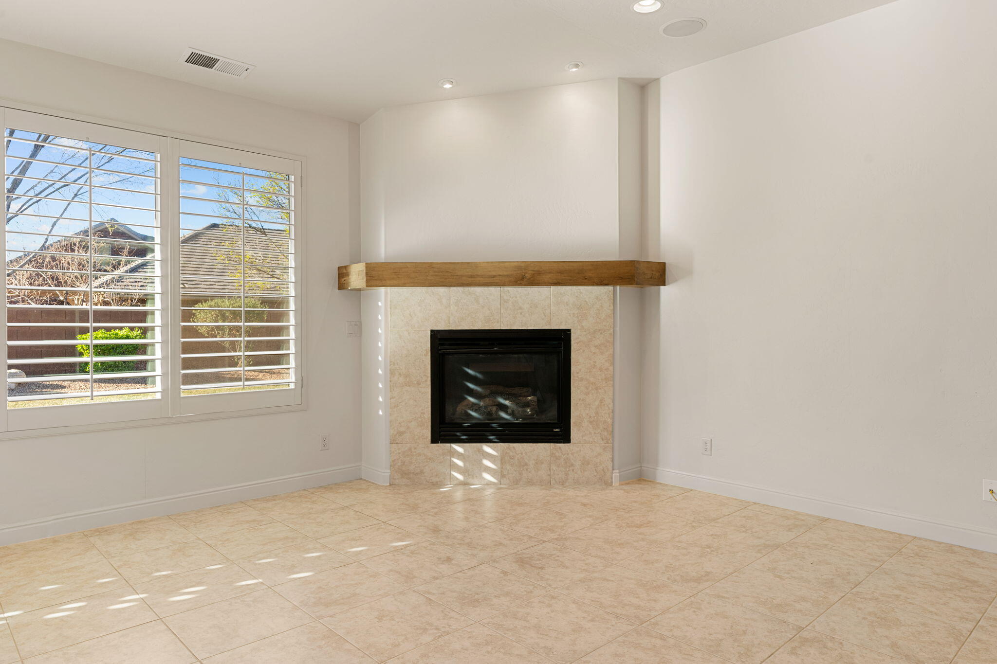 SILVER FALLS AT WASHINGTON BENCH - Residential