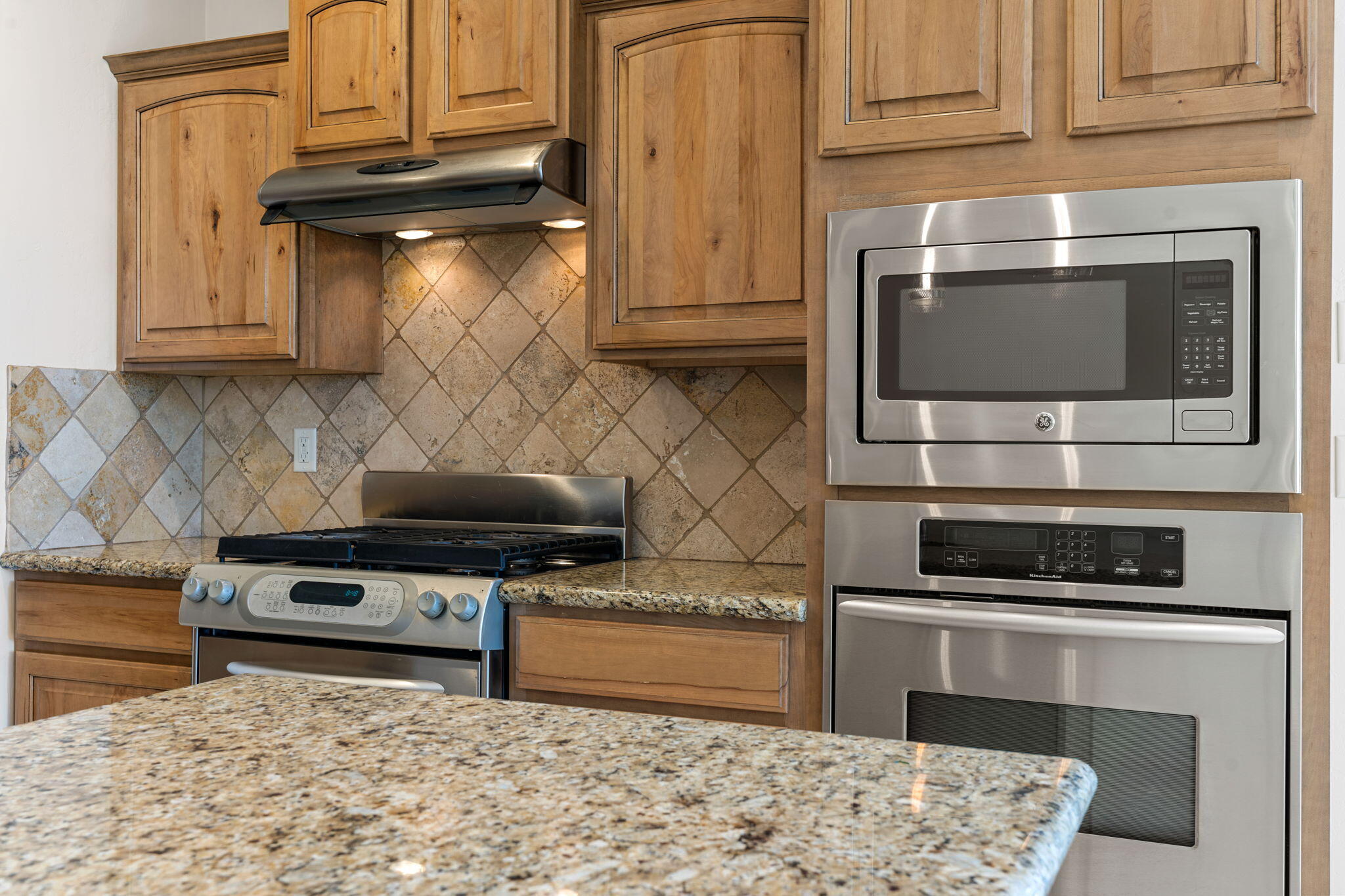 SILVER FALLS AT WASHINGTON BENCH - Residential