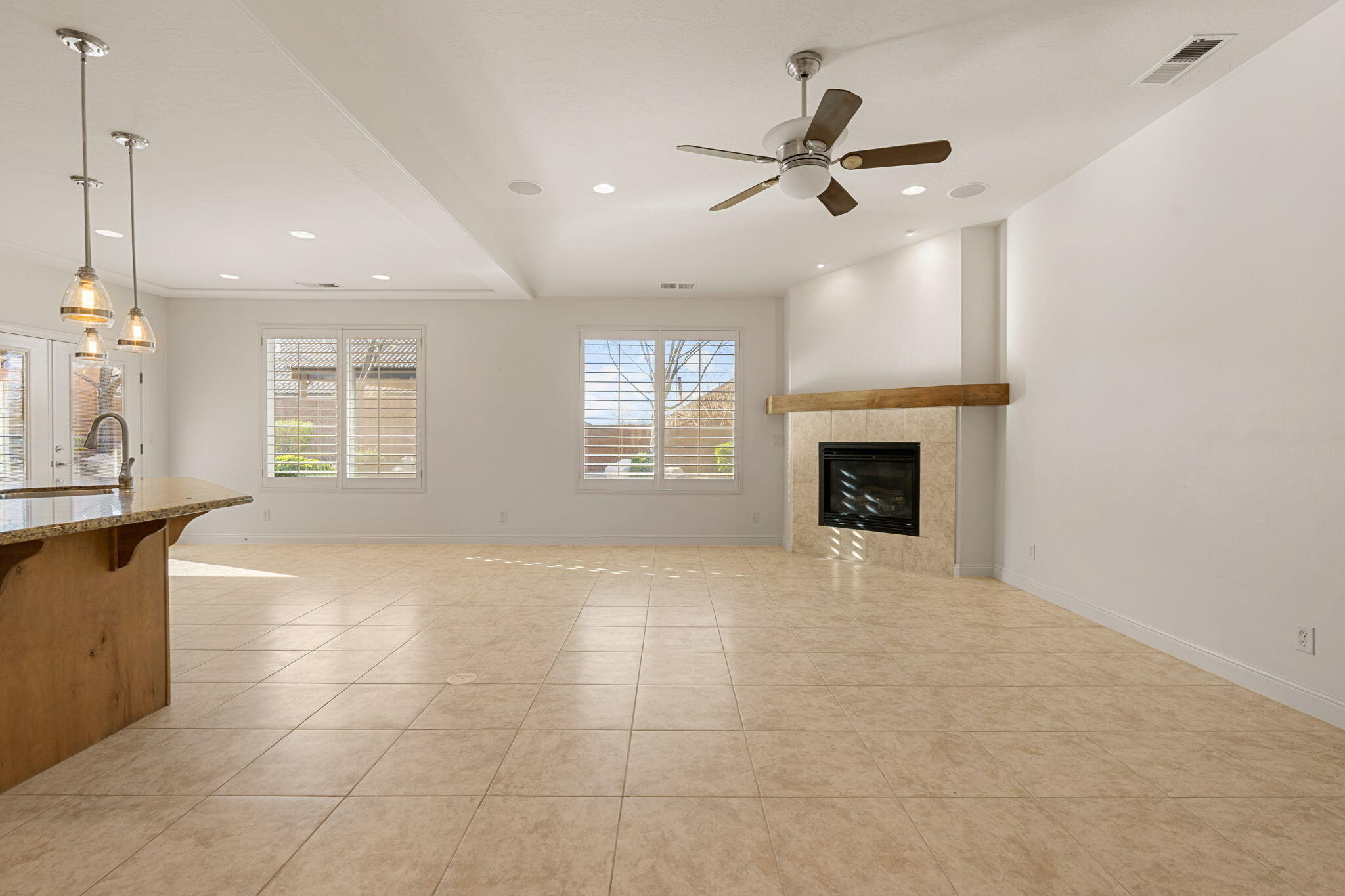 SILVER FALLS AT WASHINGTON BENCH - Residential