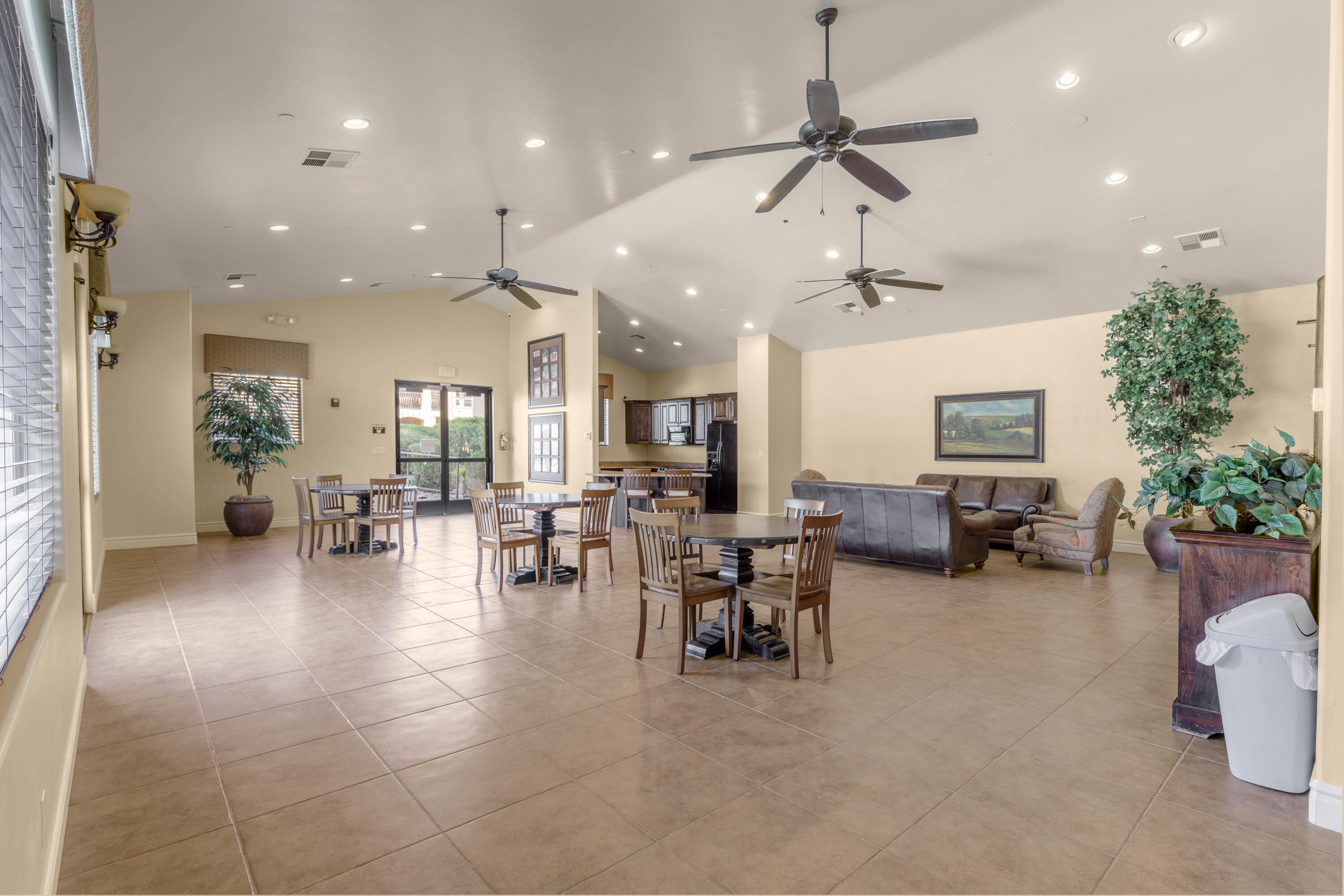 BELLA TERRAZZA AT SUNBROOK - Residential