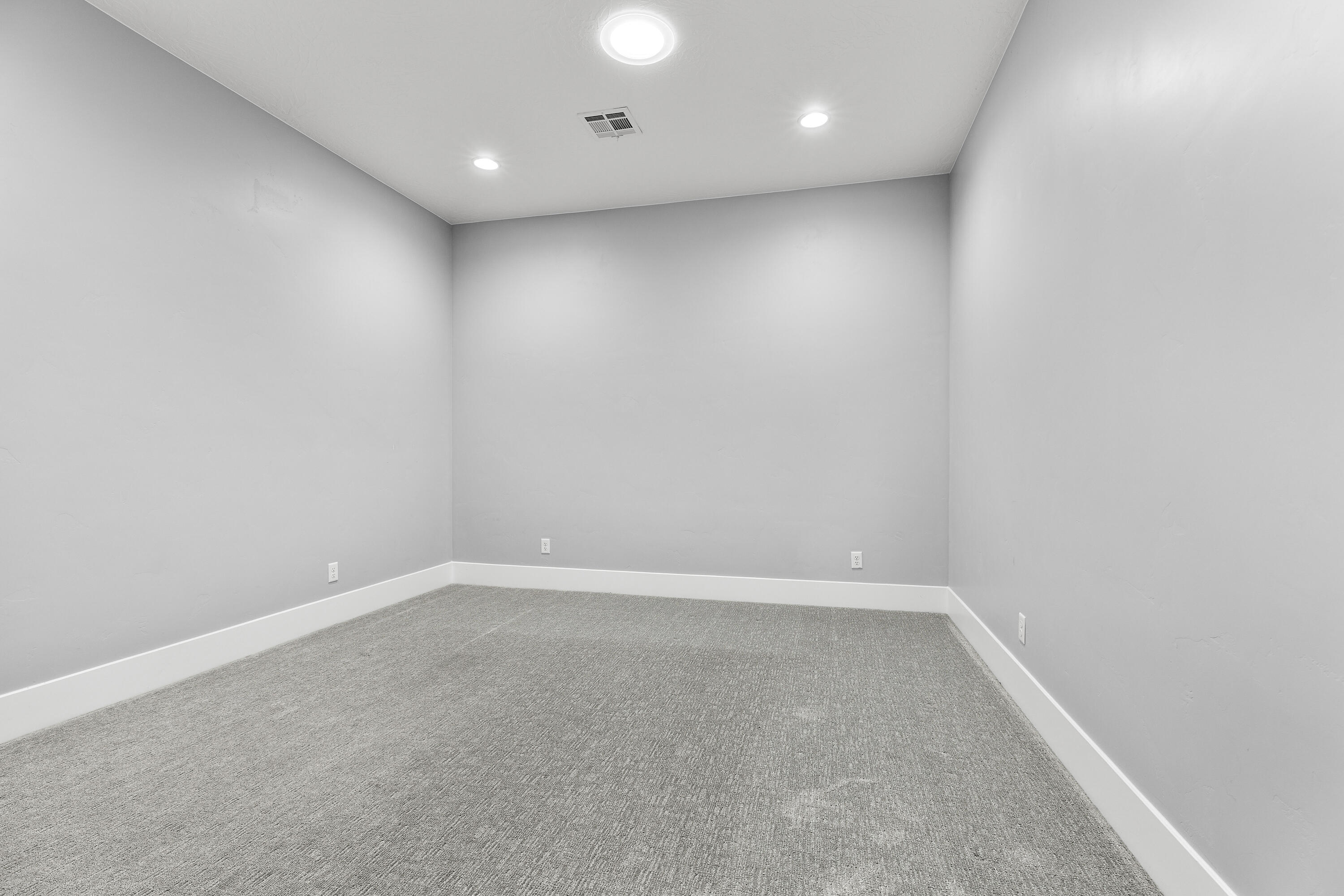 WASHINGTON VISTA - Residential