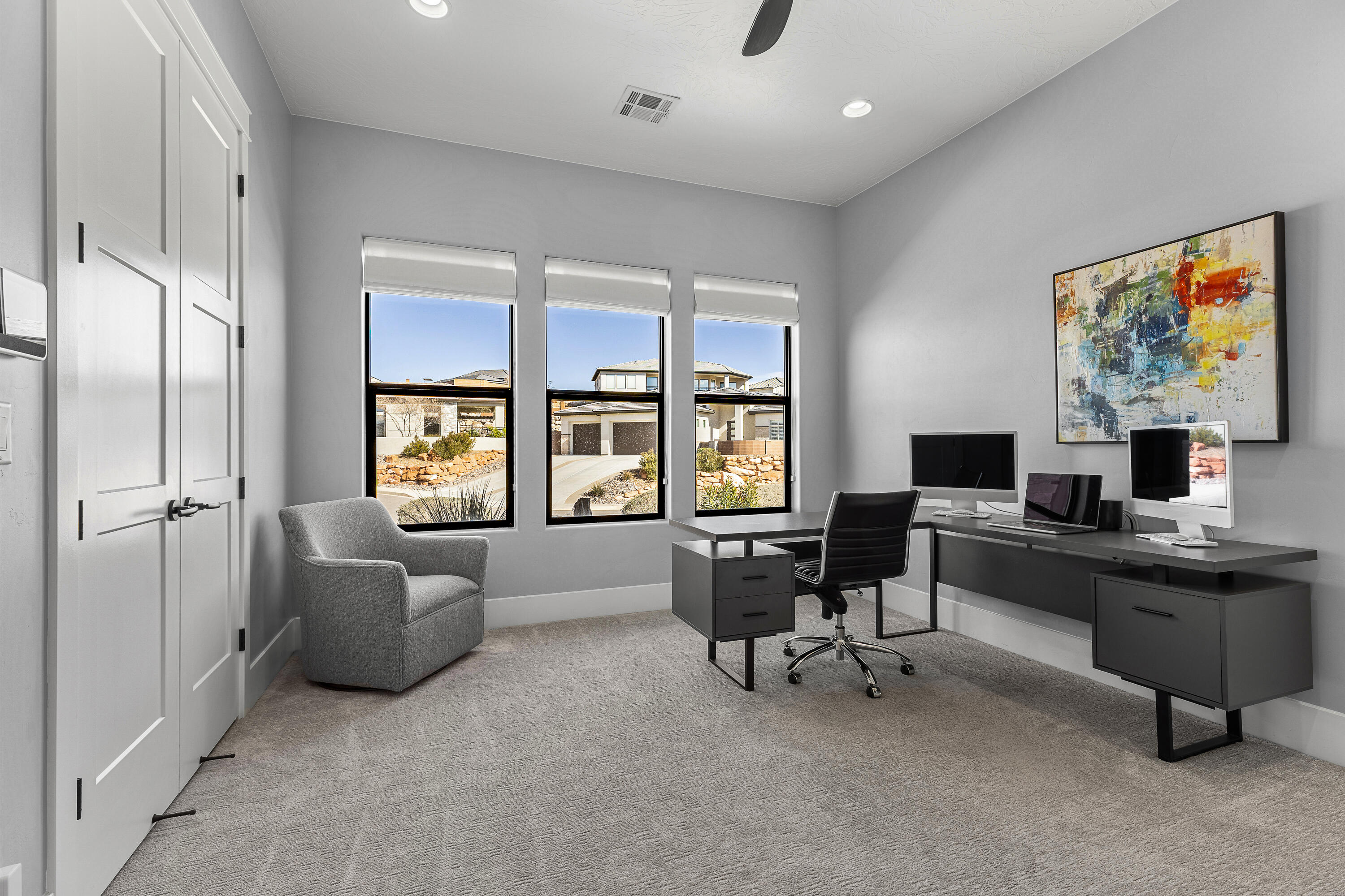 WASHINGTON VISTA - Residential