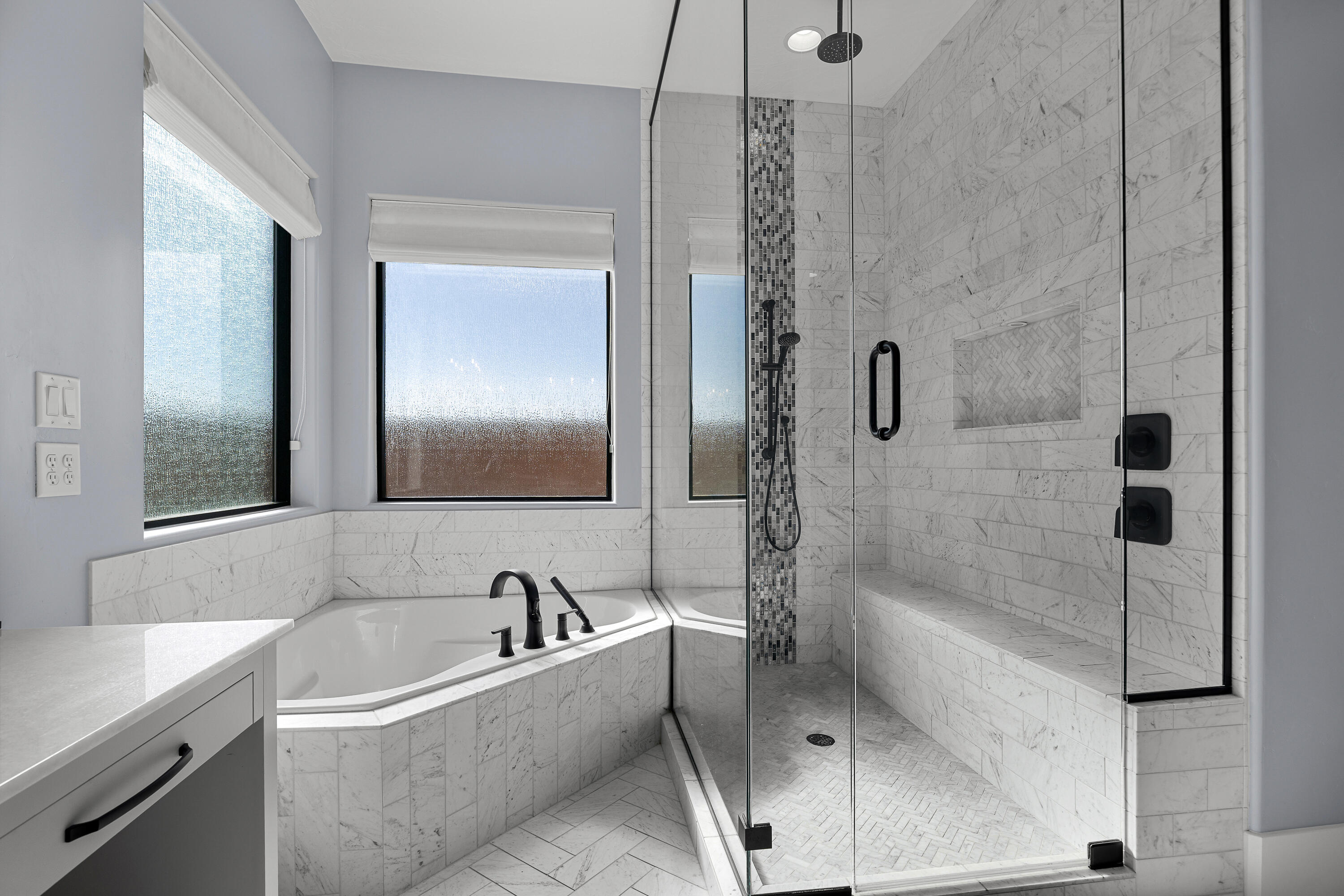 WASHINGTON VISTA - Residential