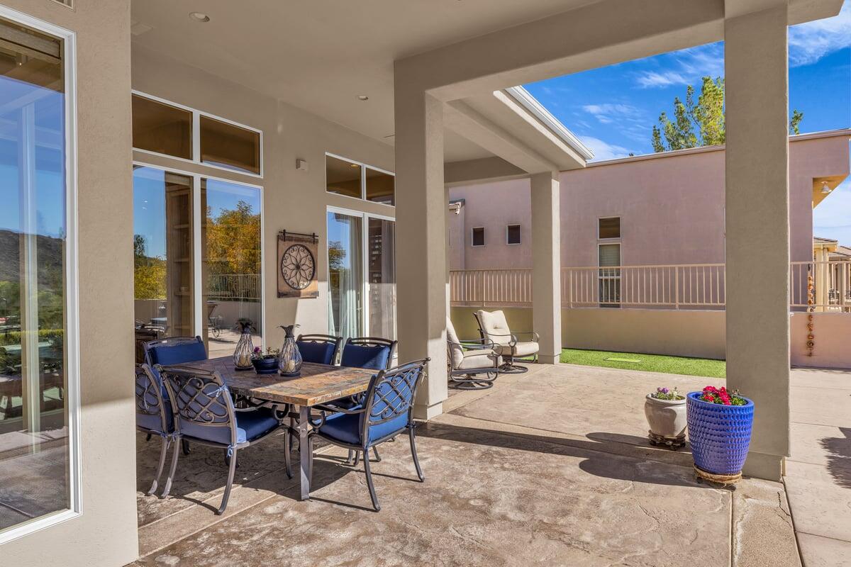 SANTA MARIA AT SUNBROOK - Residential