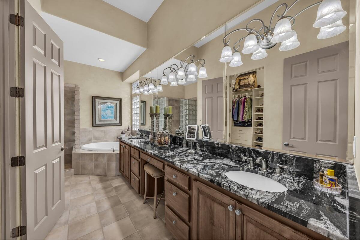 SANTA MARIA AT SUNBROOK - Residential