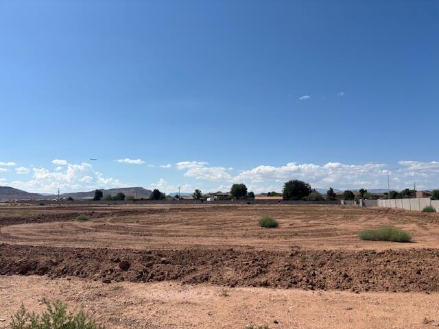 RESERVE AT OLD FARM - Land