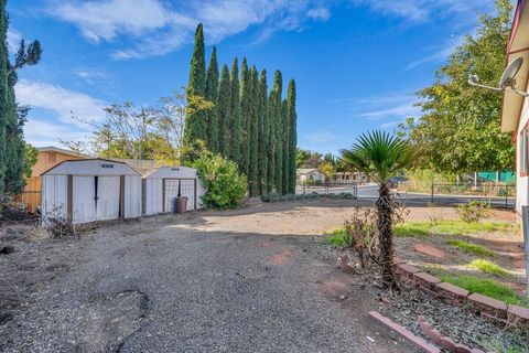 Tiny photo for 415 S 75 E, Ivins, UT 84738 (MLS # 25-266276)