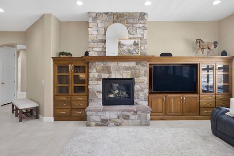 Tiny photo for 1525 W GARNET RIDGE DR, Saint George, UT 84790 (MLS # 26-270388)